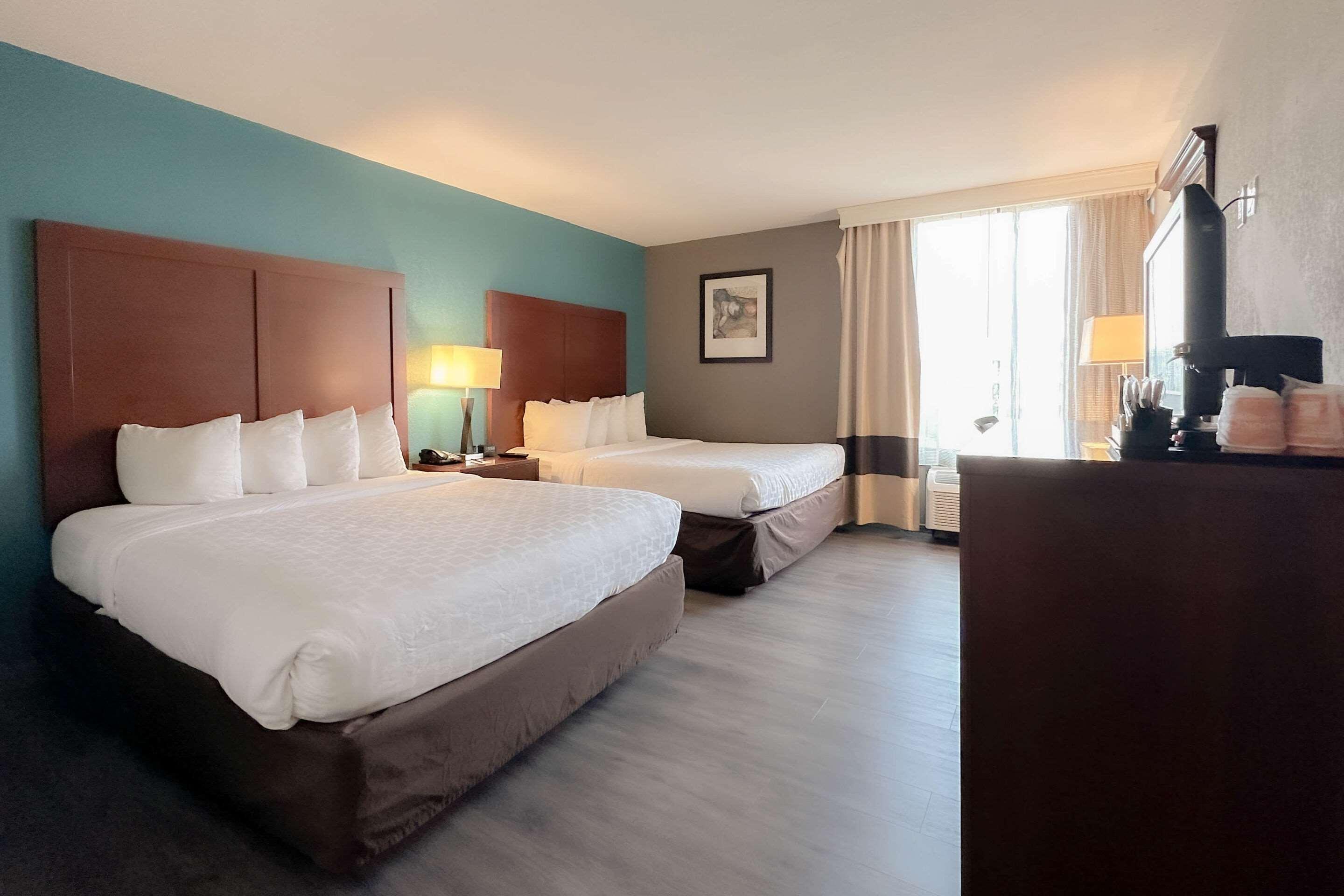 Double Two Queen Beds