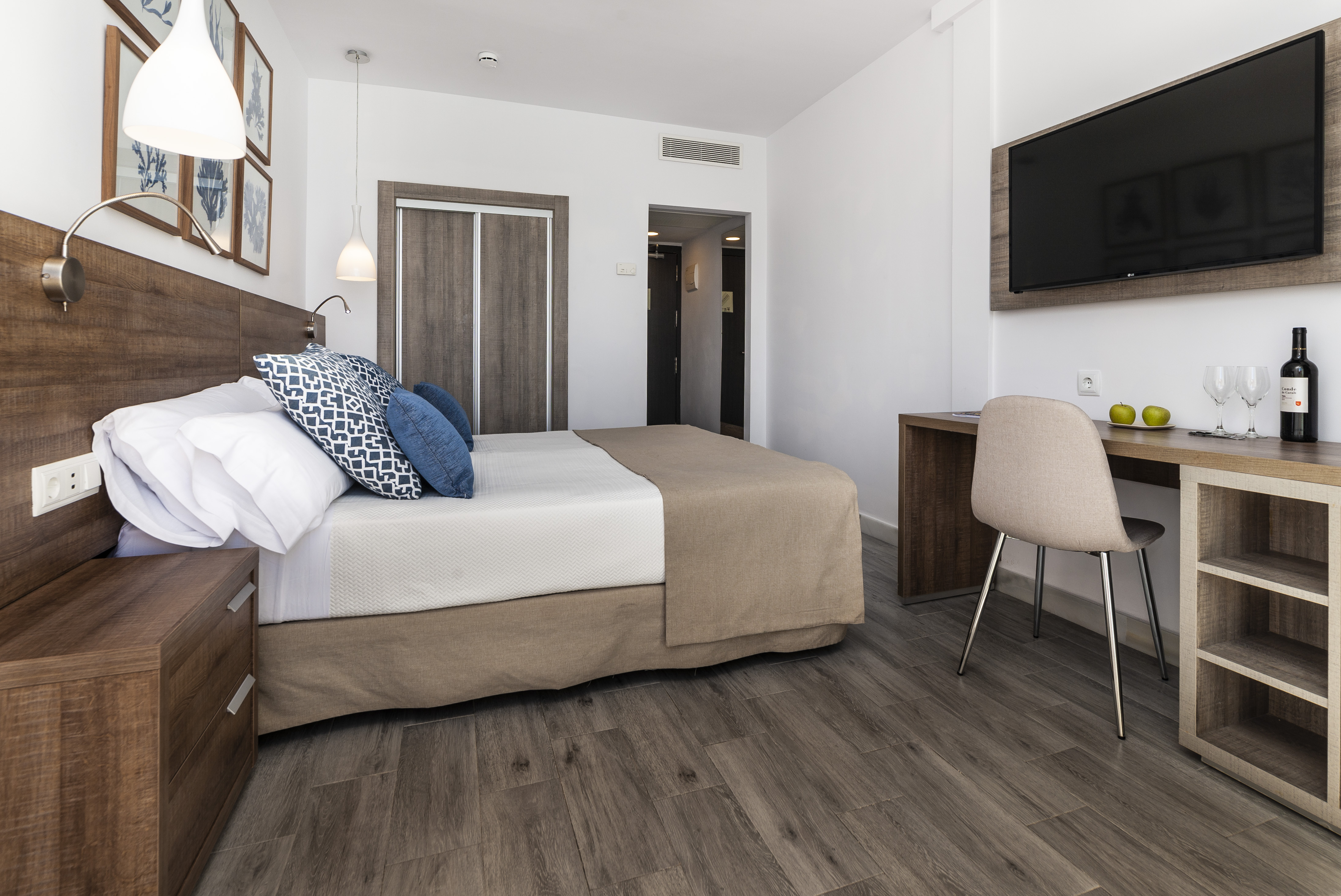 Double or Twin Sea View