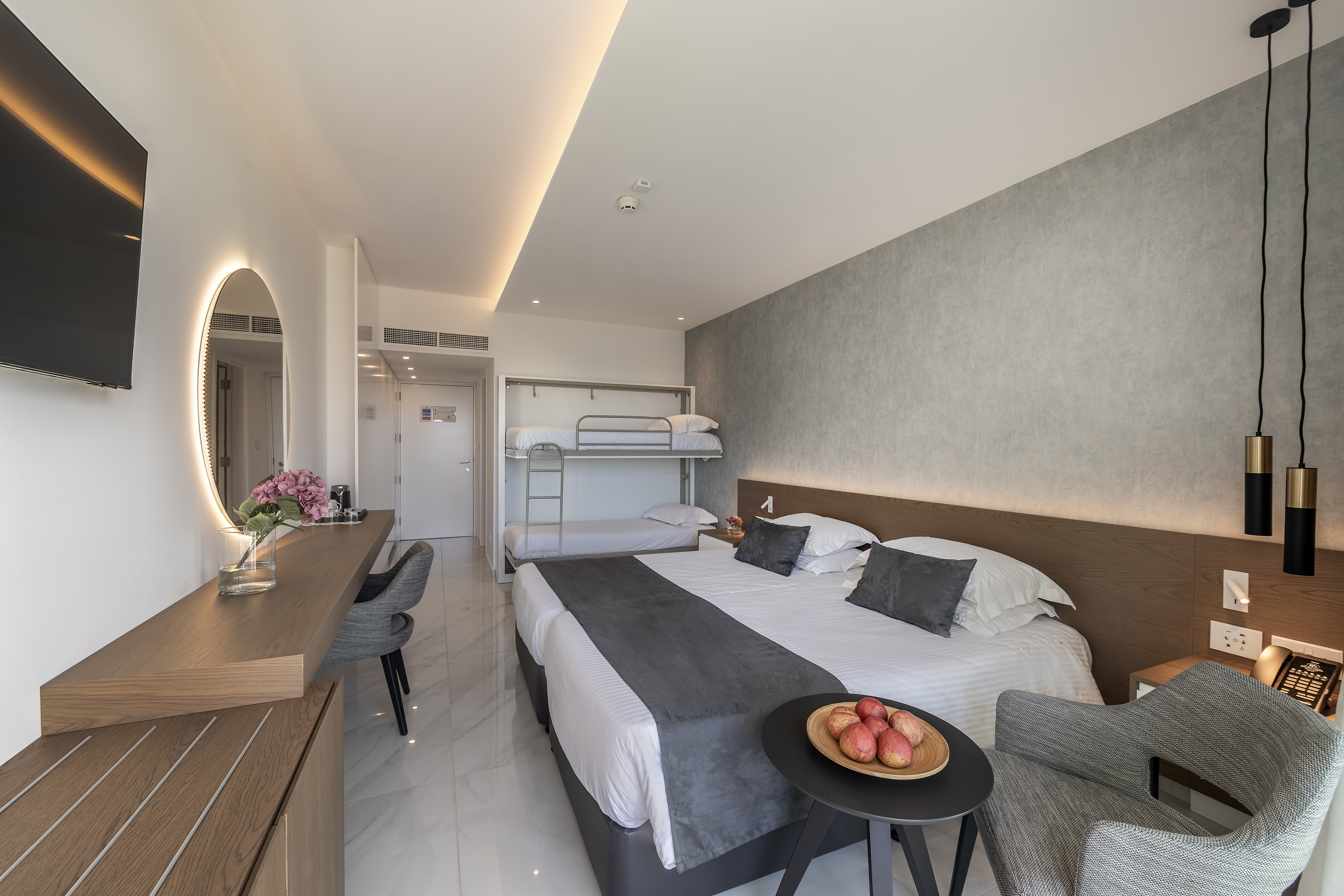 Double or Twin Standard