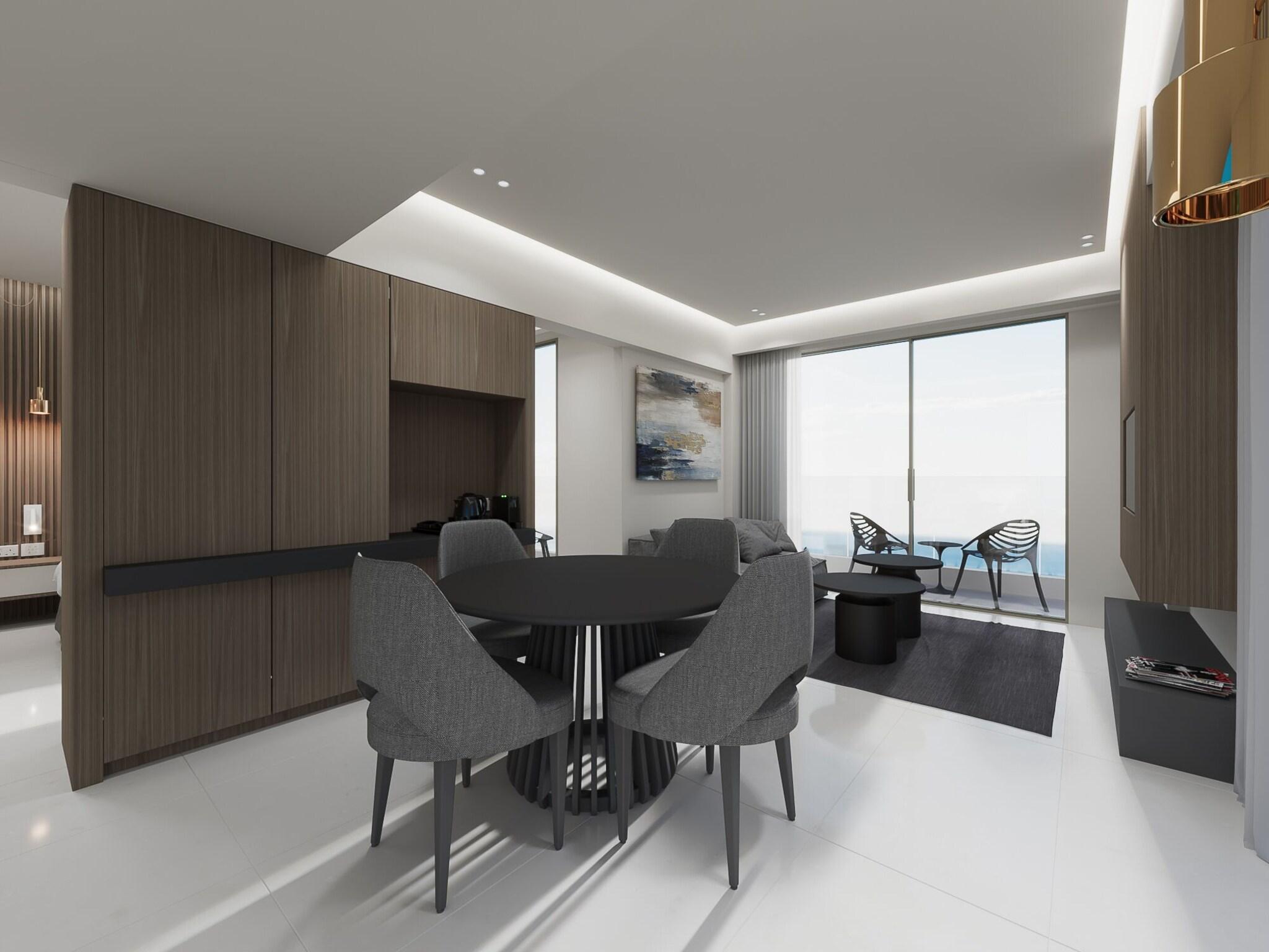 Junior Suite Queen Size Bed