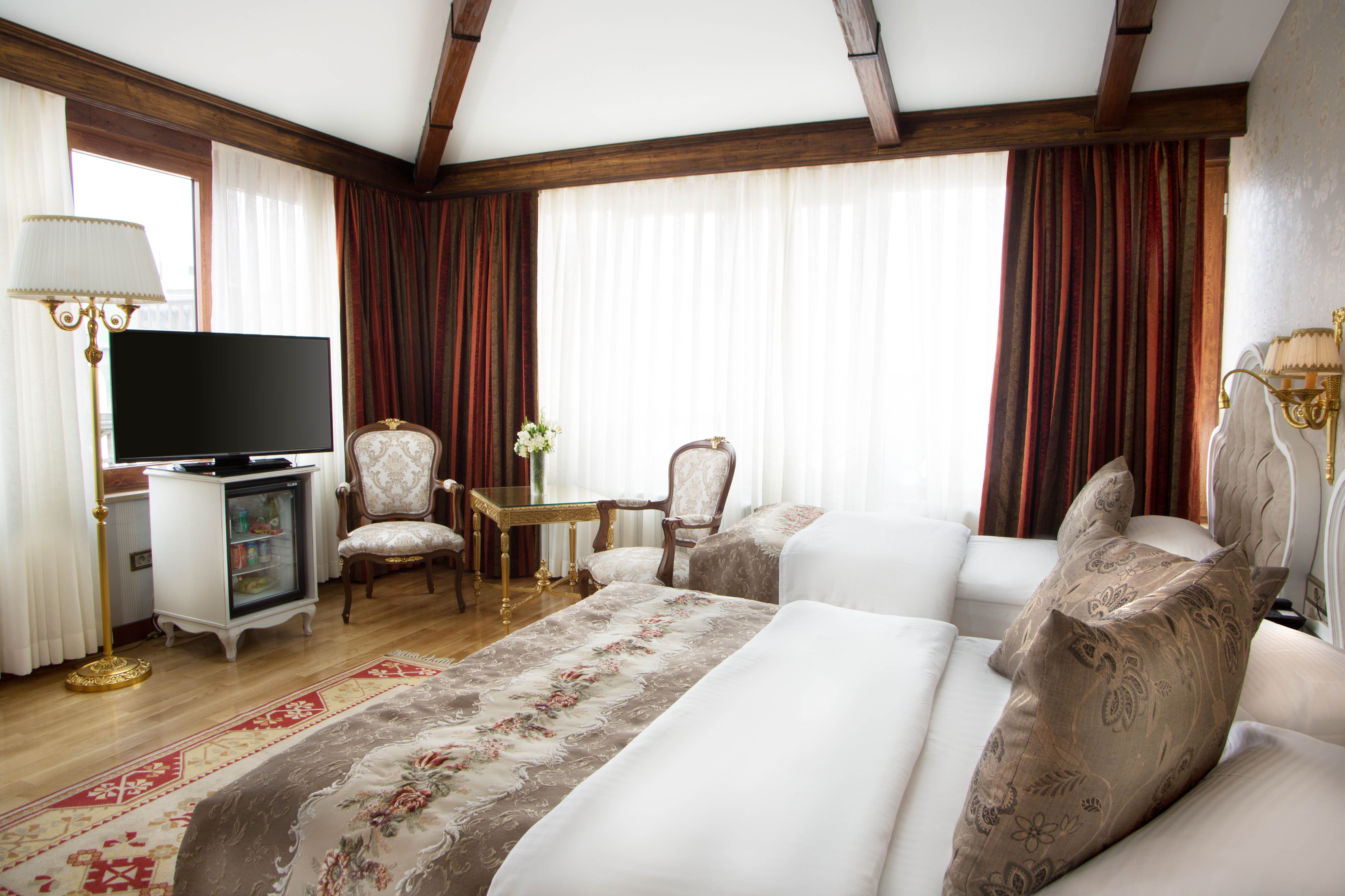 Family Room Superior