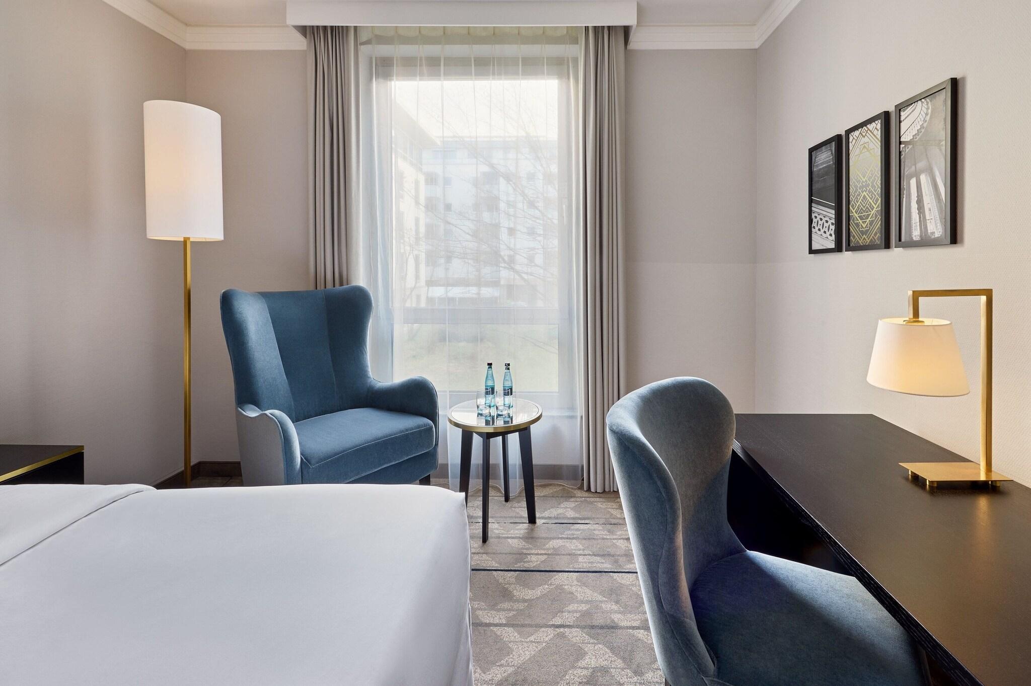 Double Executive King Bed