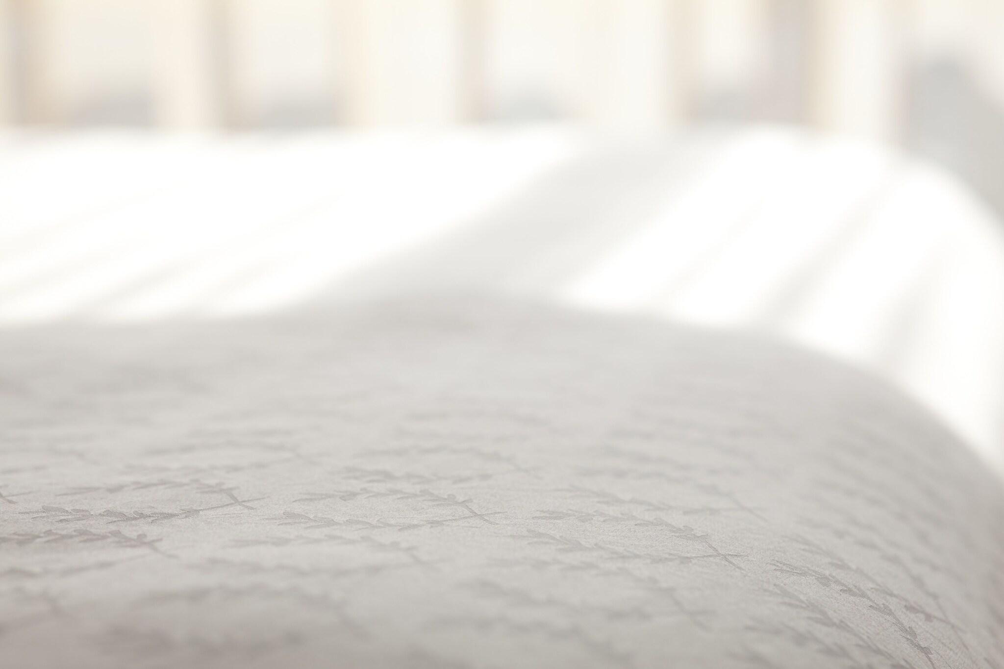 Double Classic Queen Bed