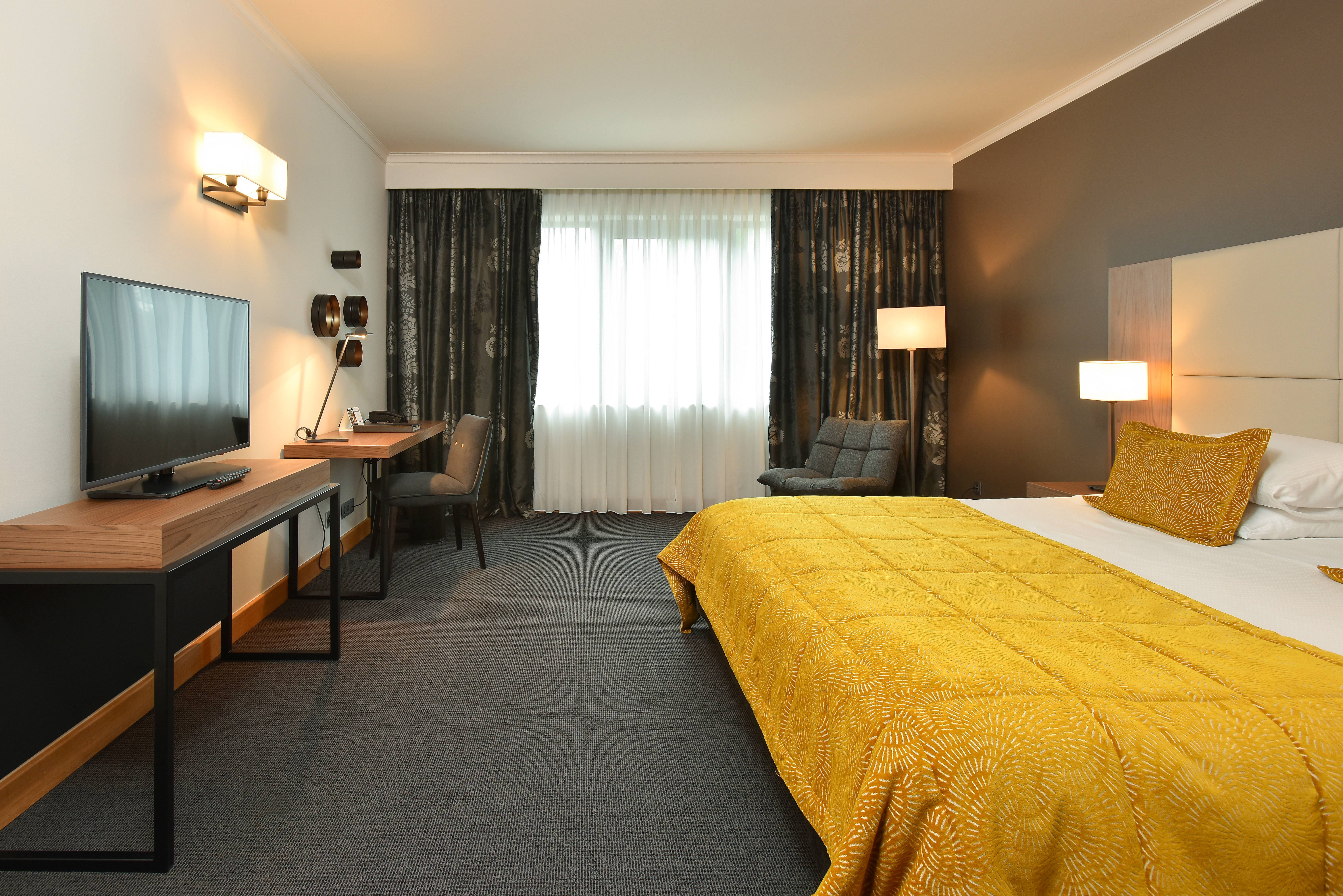 Double or Twin Superior