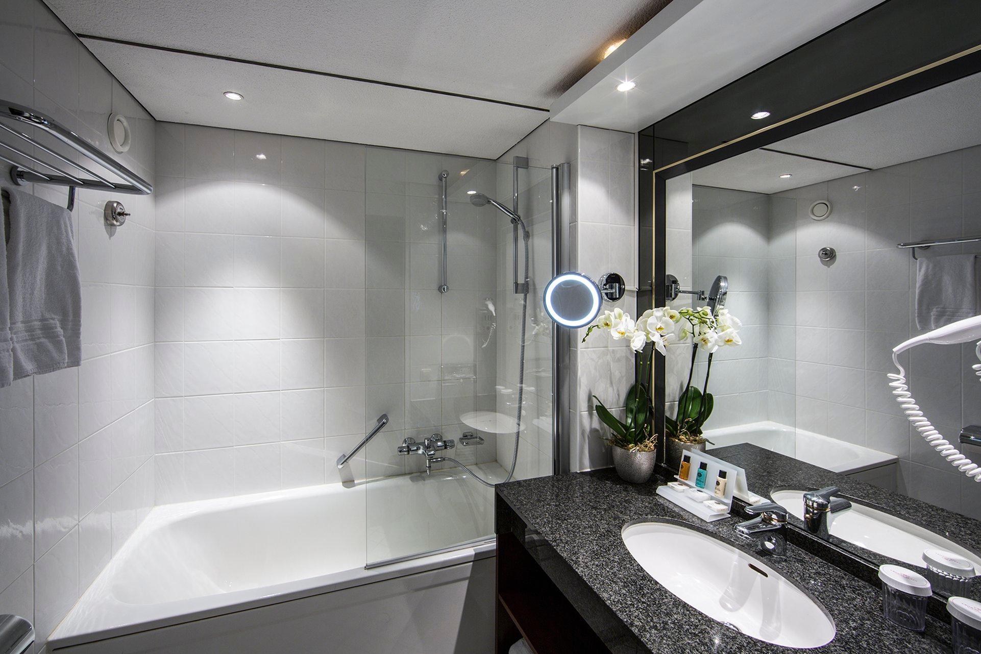 Double Premium with Views