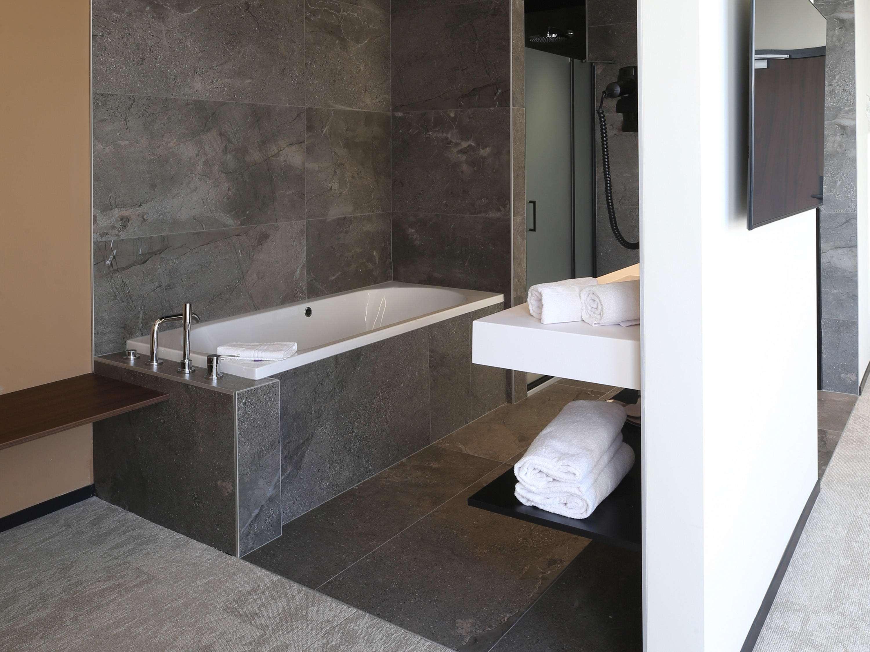 Junior Suite Standard