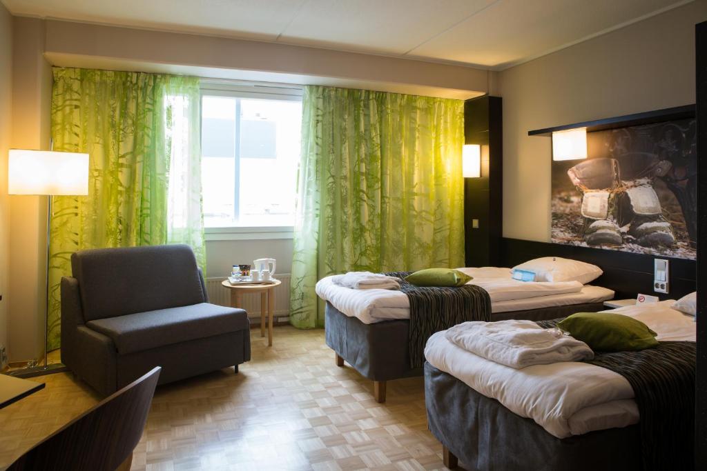 Family Room Superior