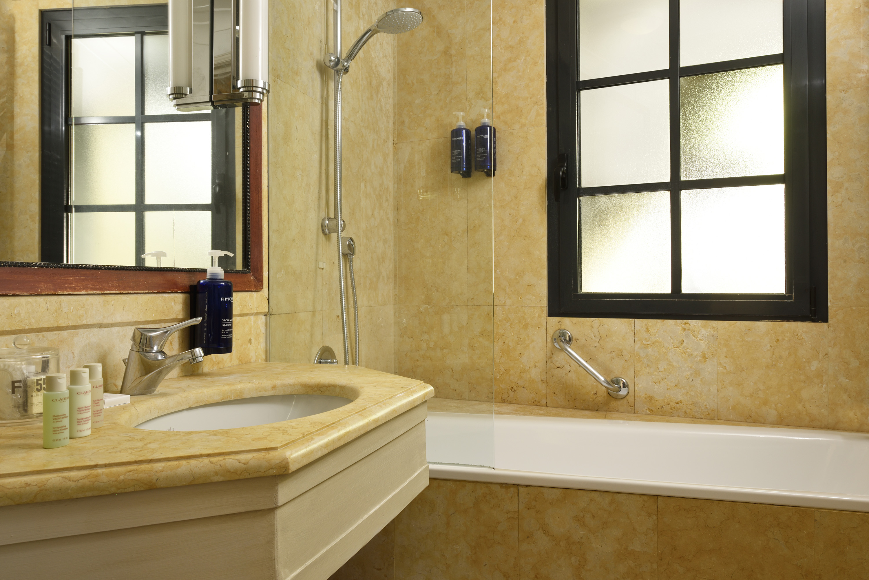 Double Single Prestige