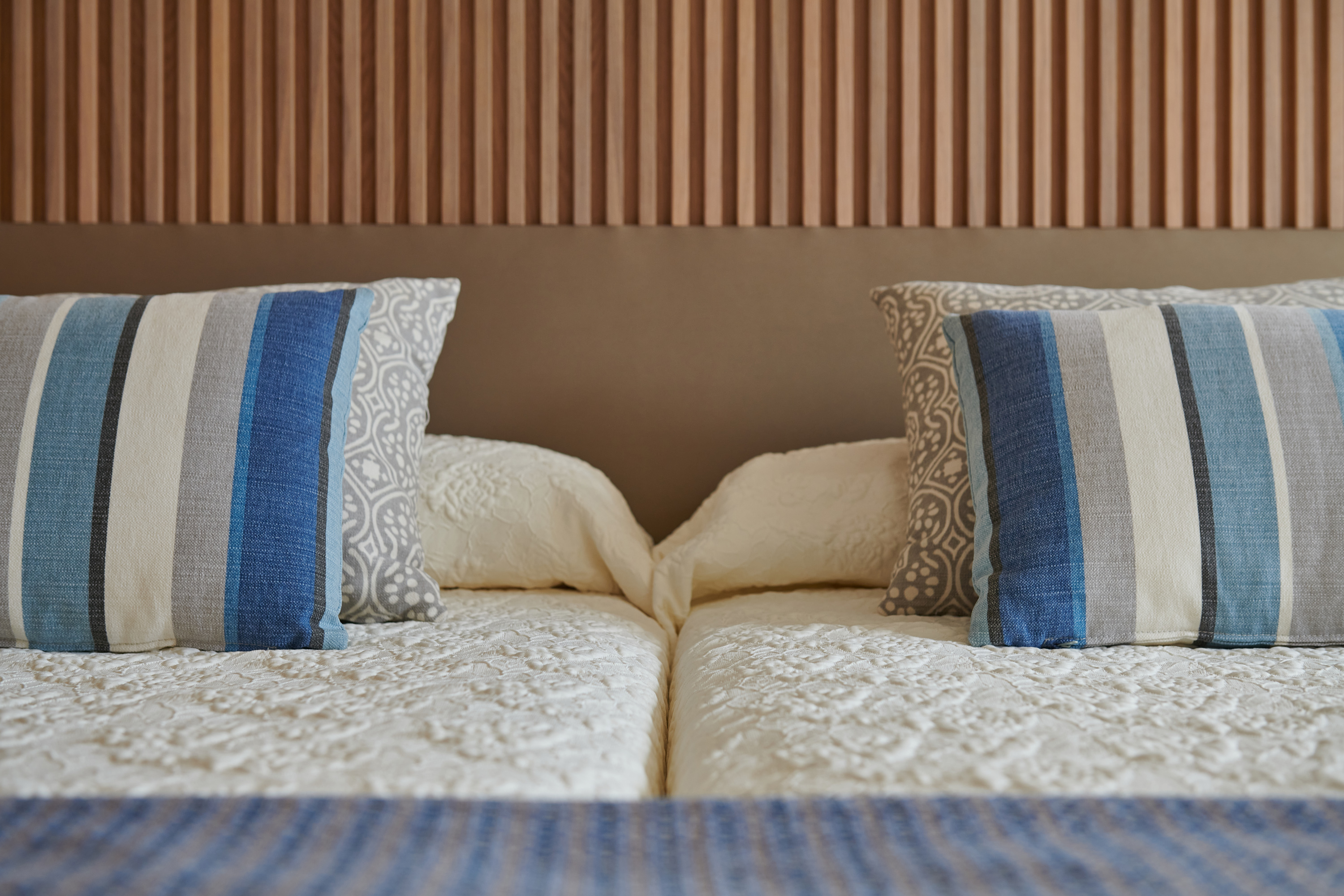 Double or Twin Standard