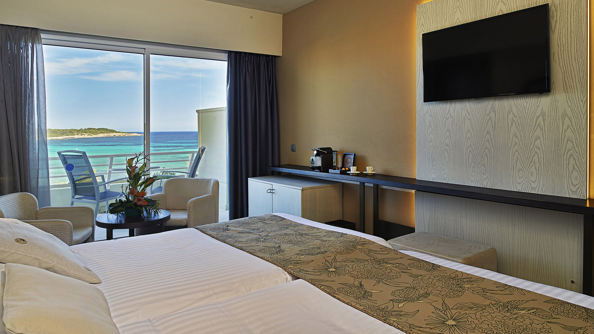 Double or Twin Standard