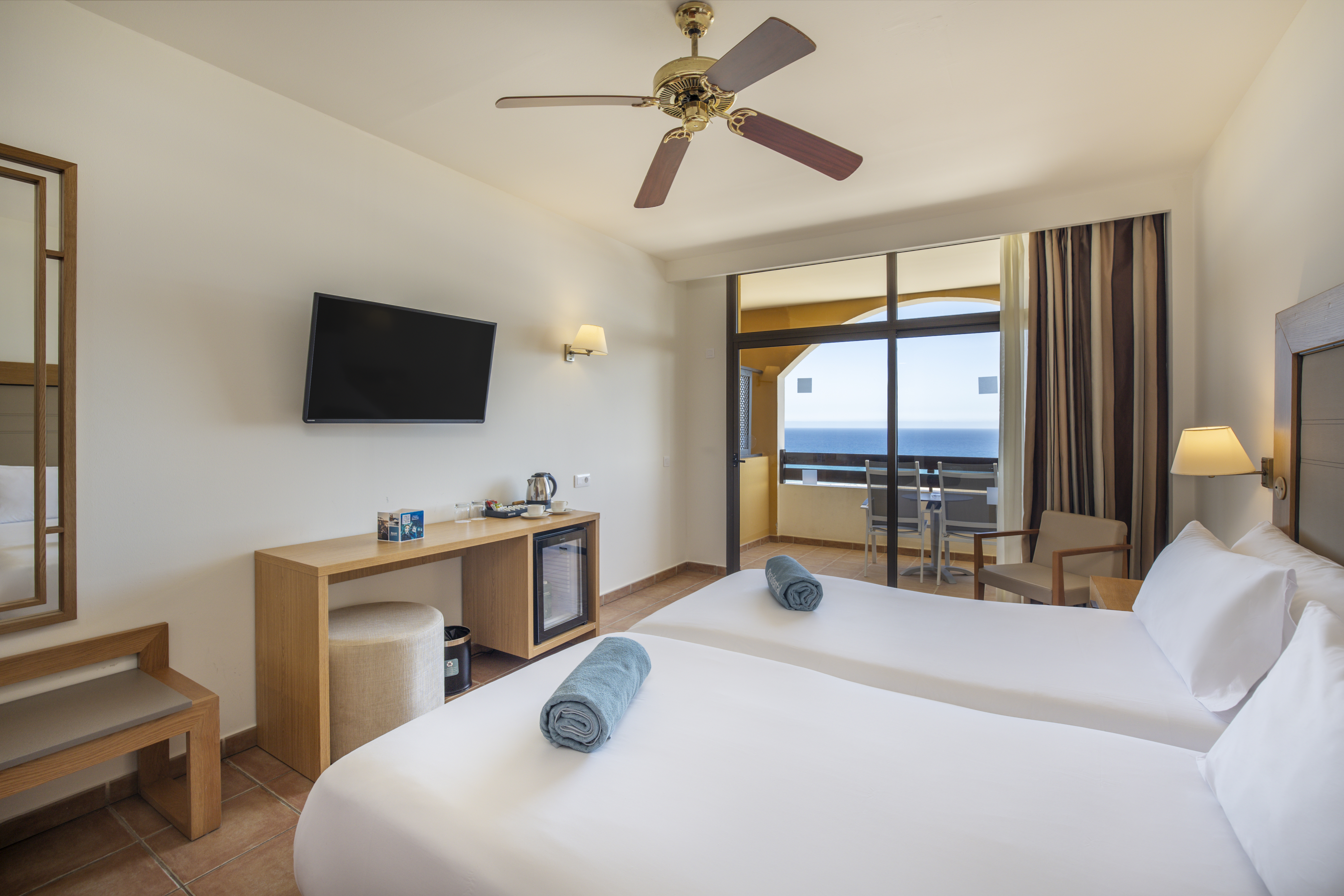 Double Single Deluxe Sea View