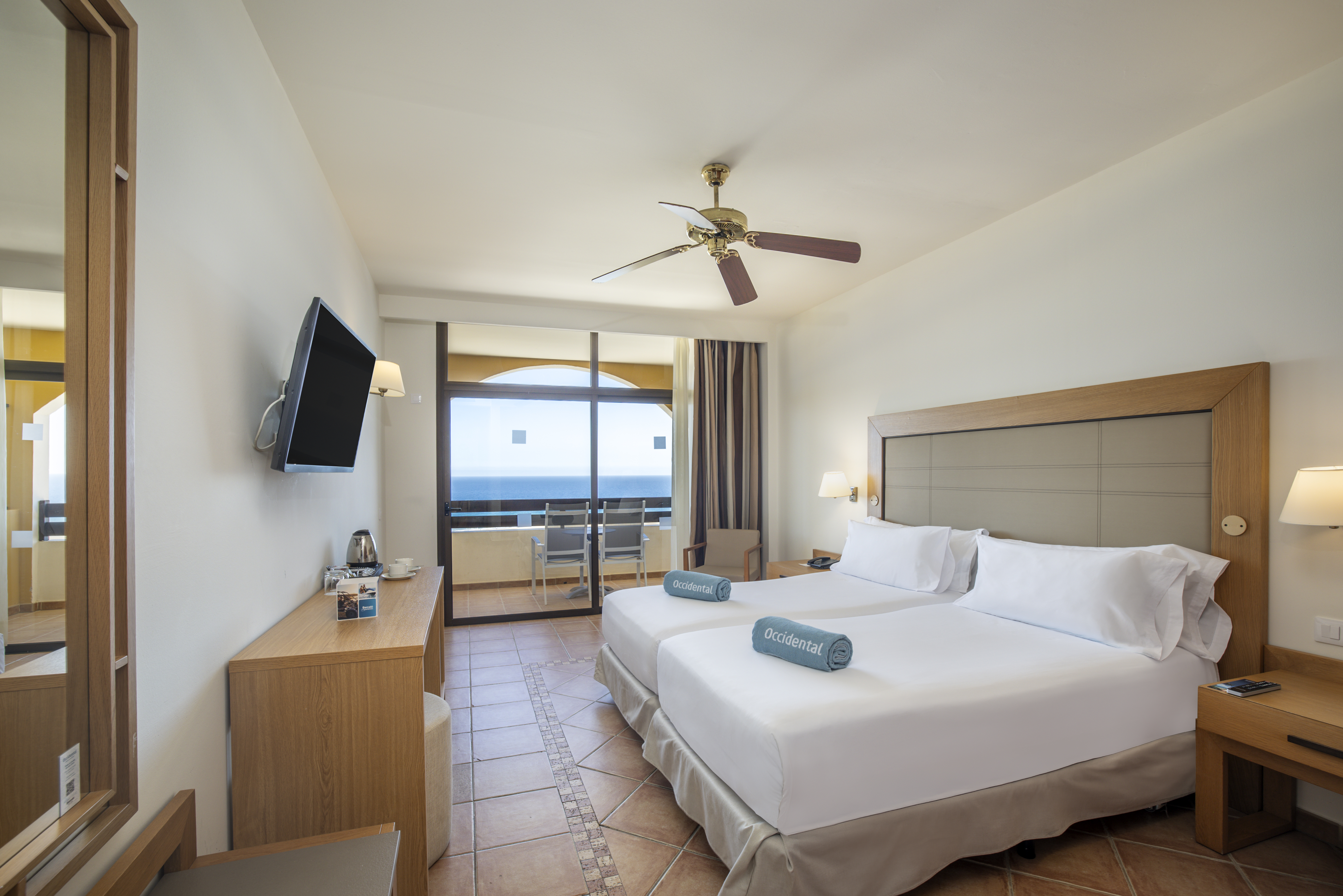 Double or Twin Deluxe Sea View