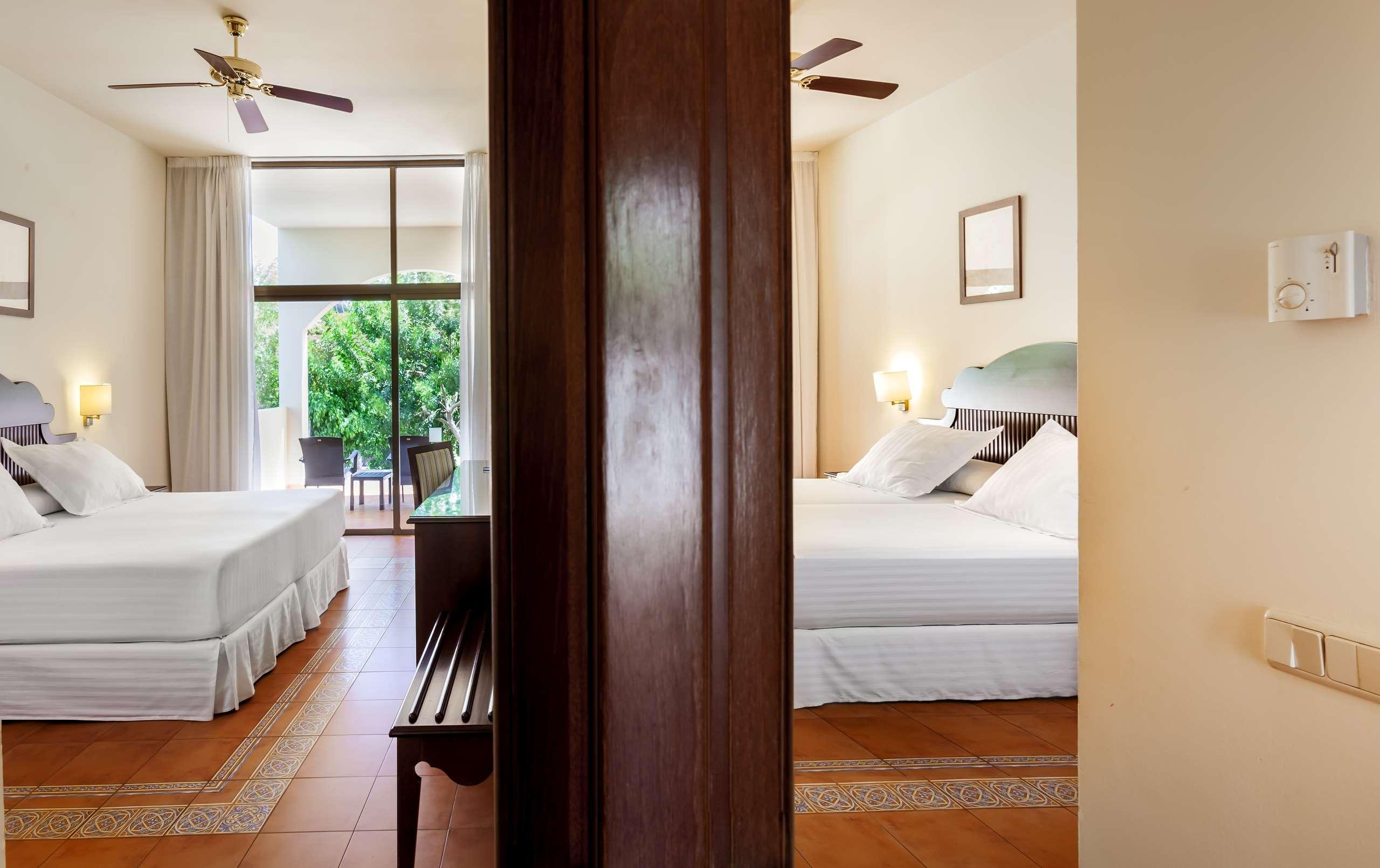 Family Room Standard