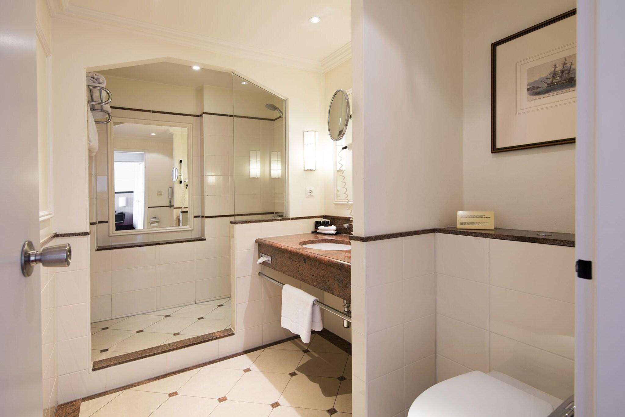 Double Superior Sea View