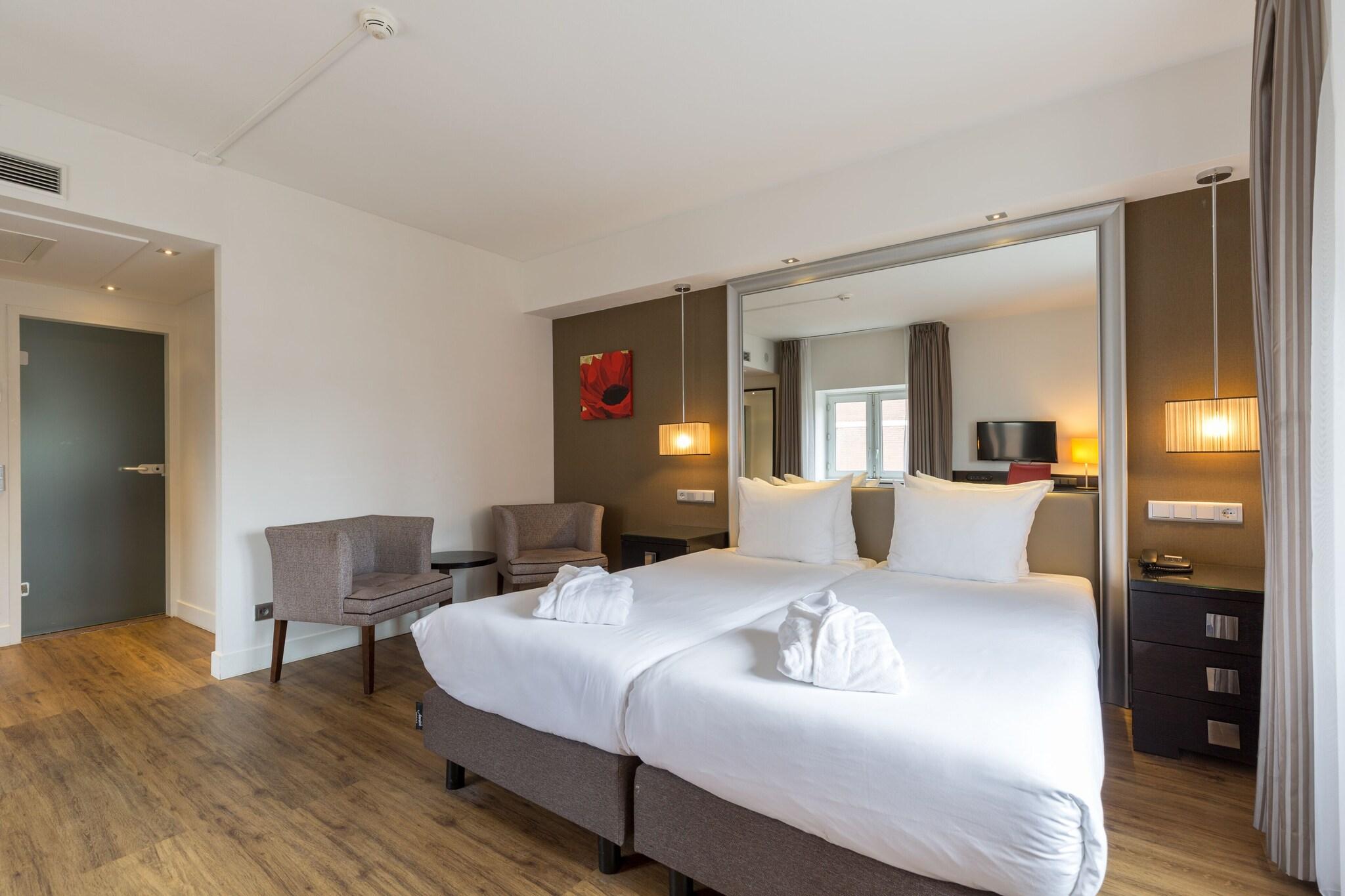 Double Superior King Bed