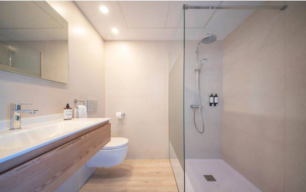 Double or Twin Superior