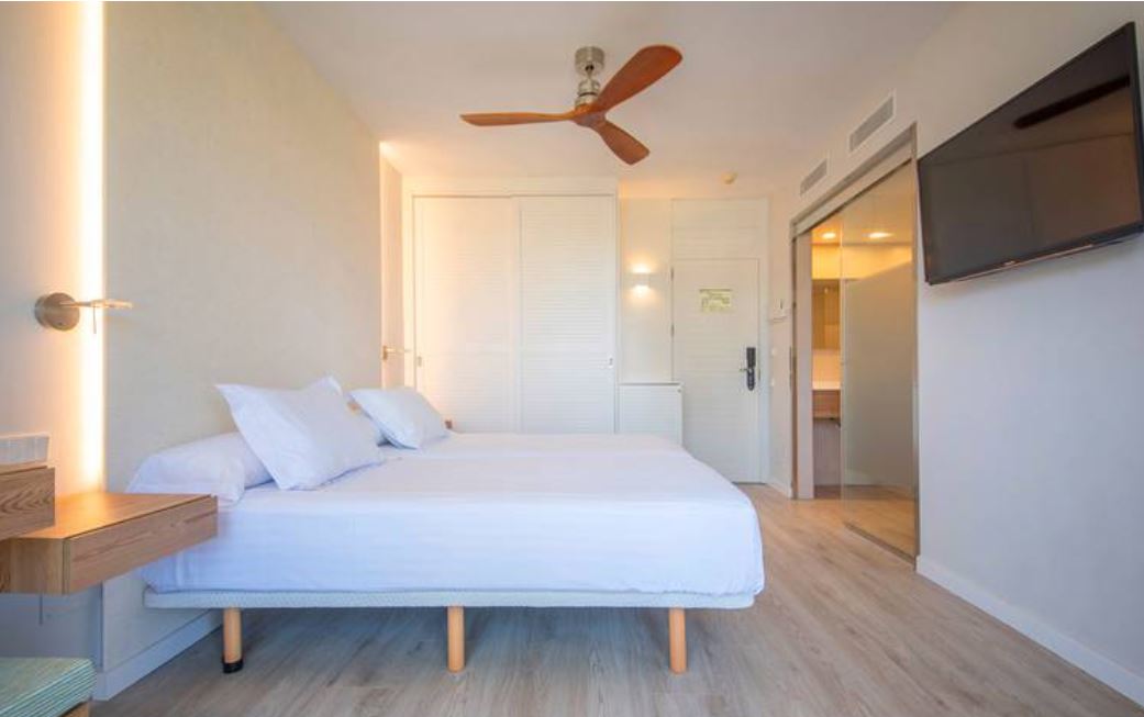 Double or Twin Superior