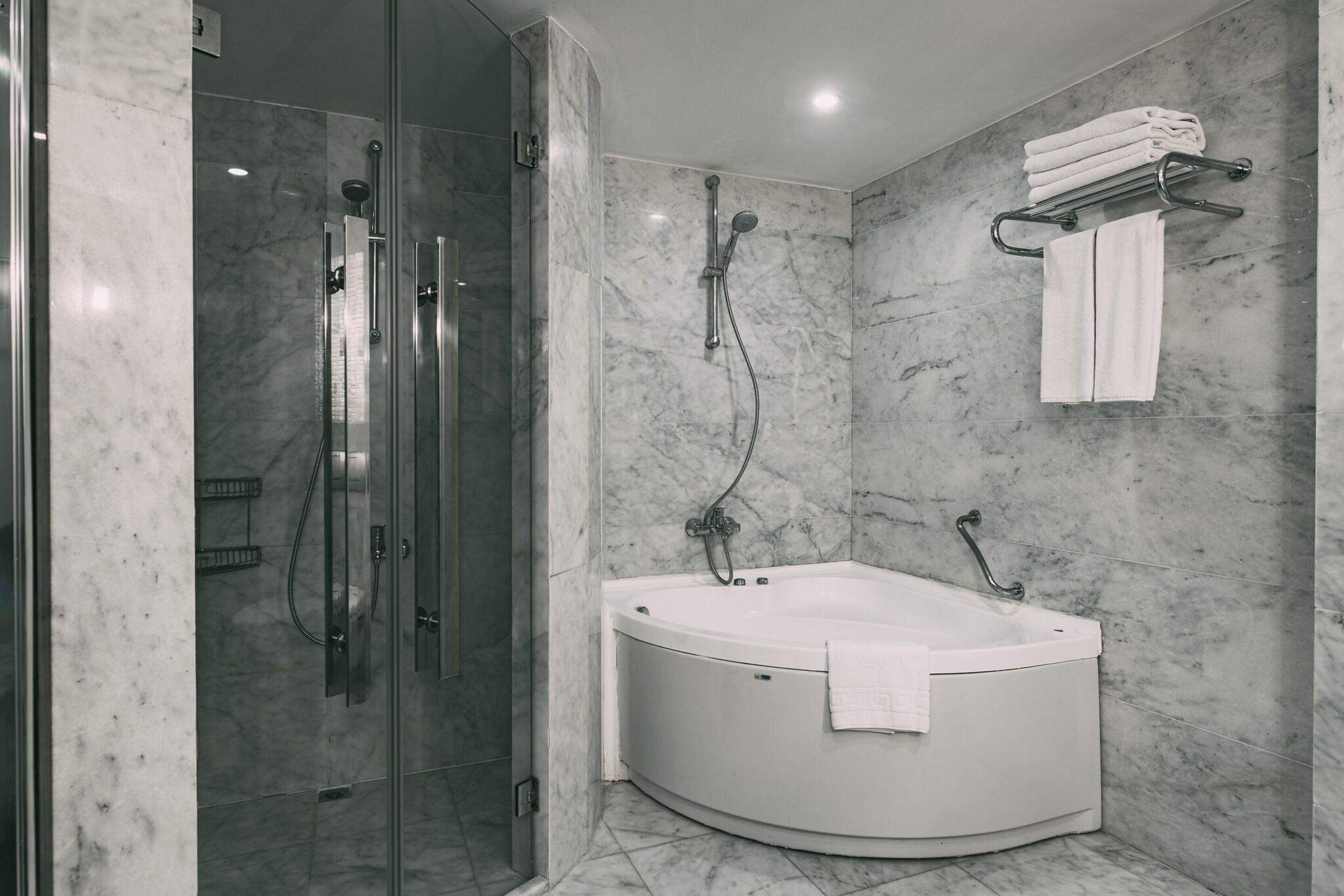 Suite with Double Bed