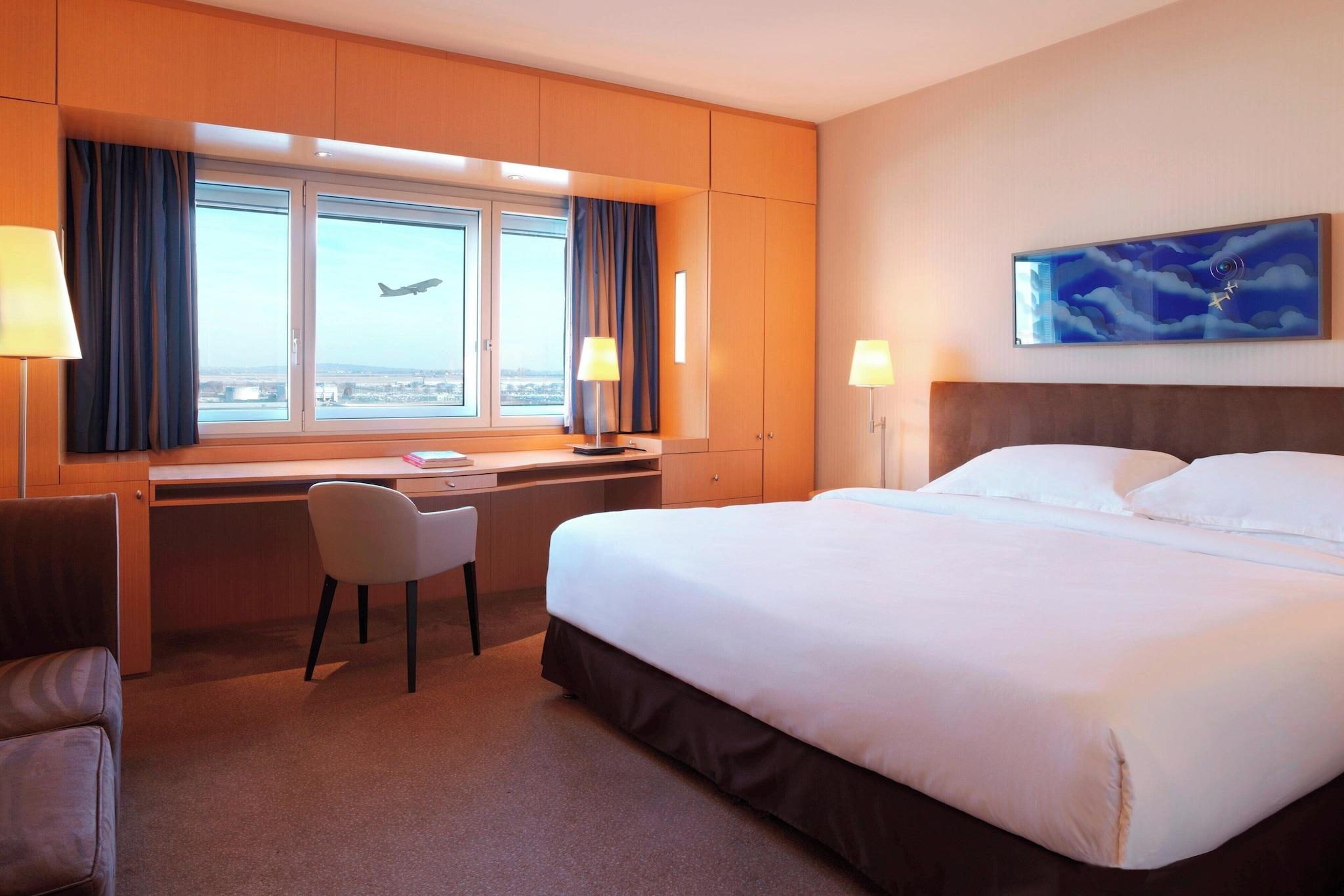 Double Executive King Bed