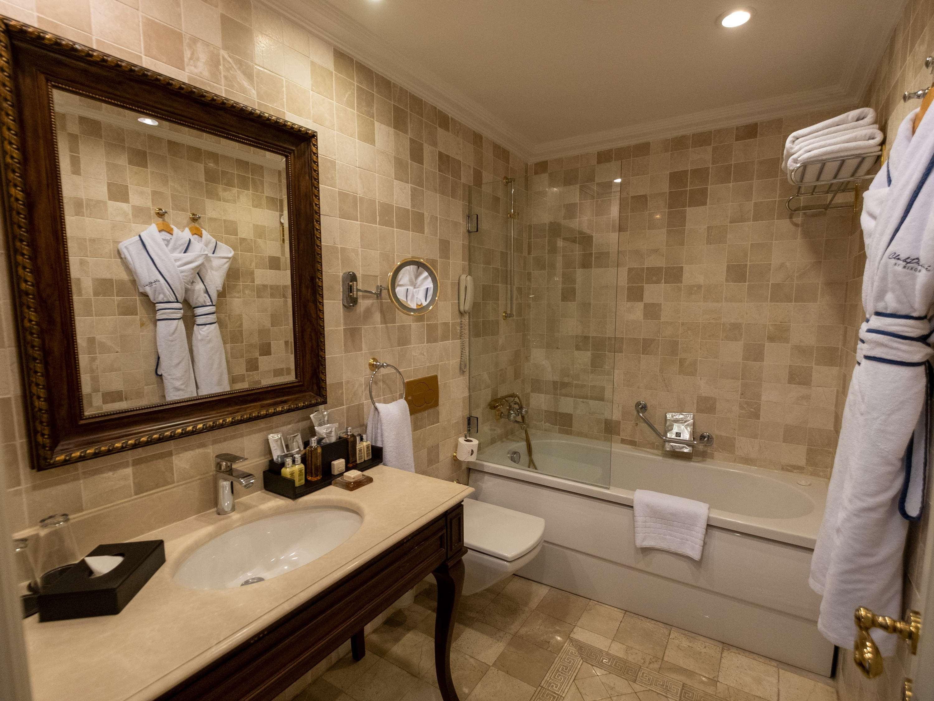 Villa Executive King Bed