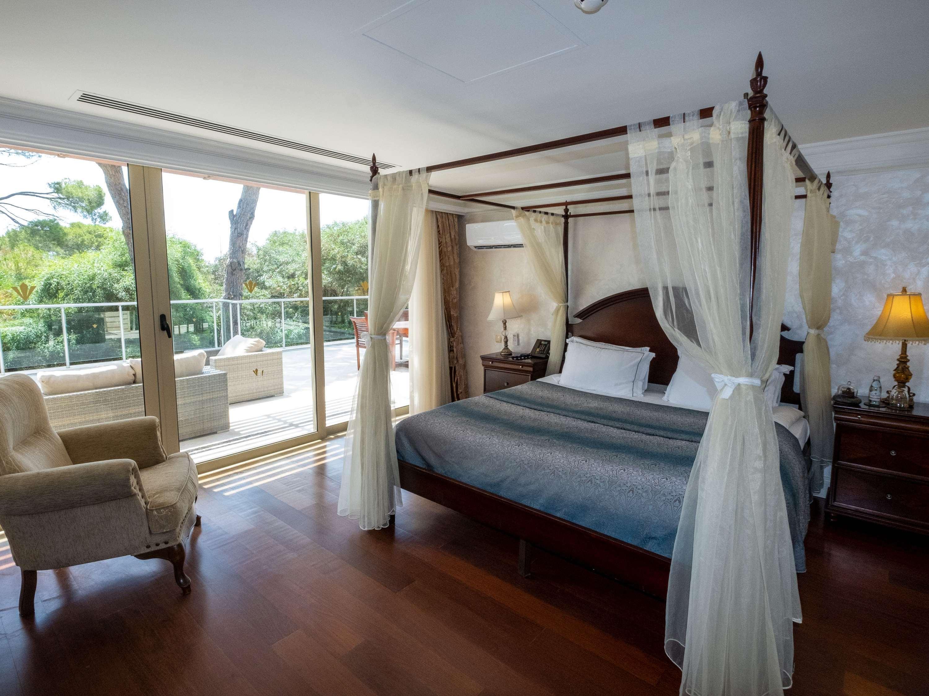 Villa Executive King Bed