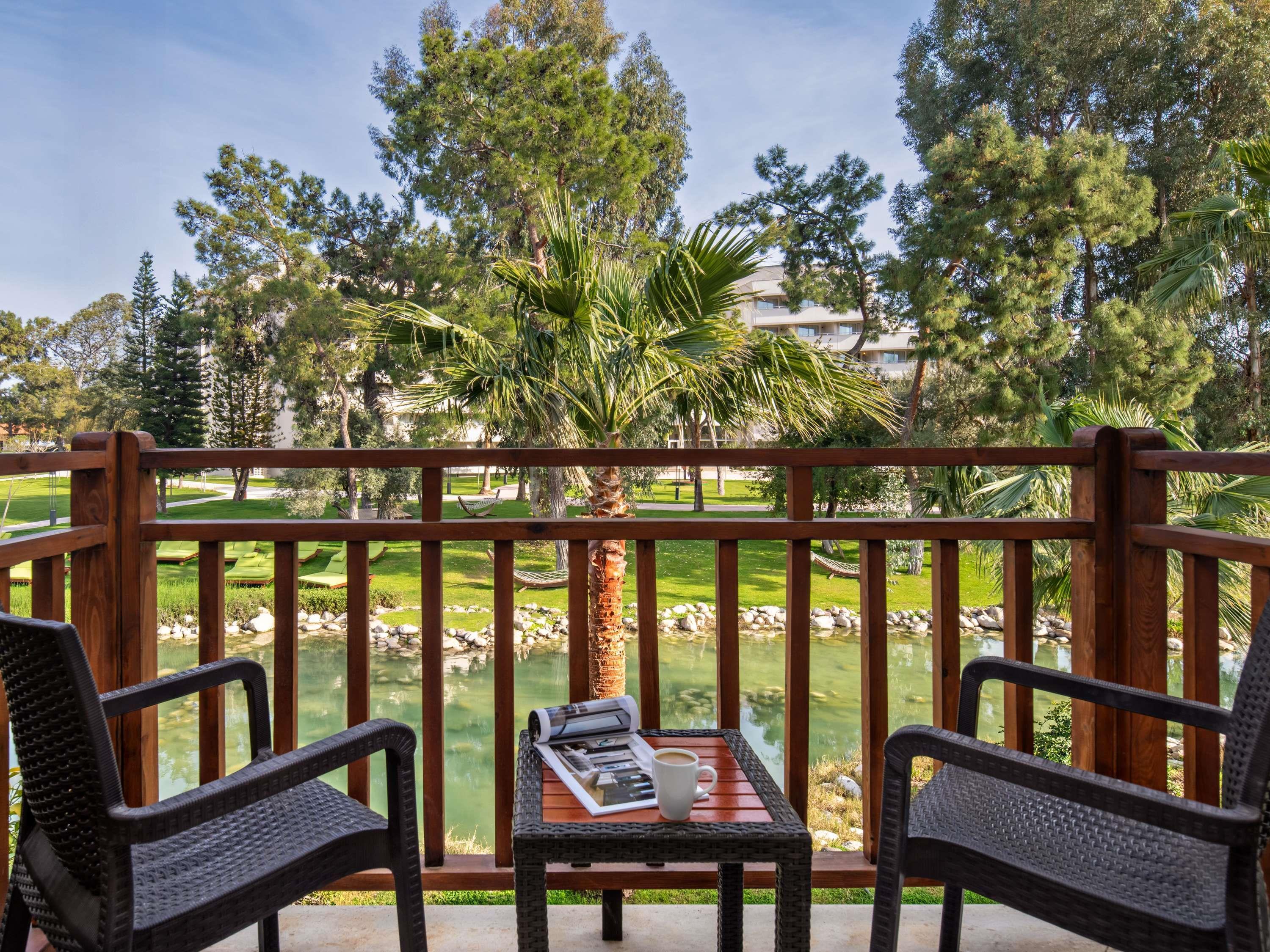 Family Room Garden View