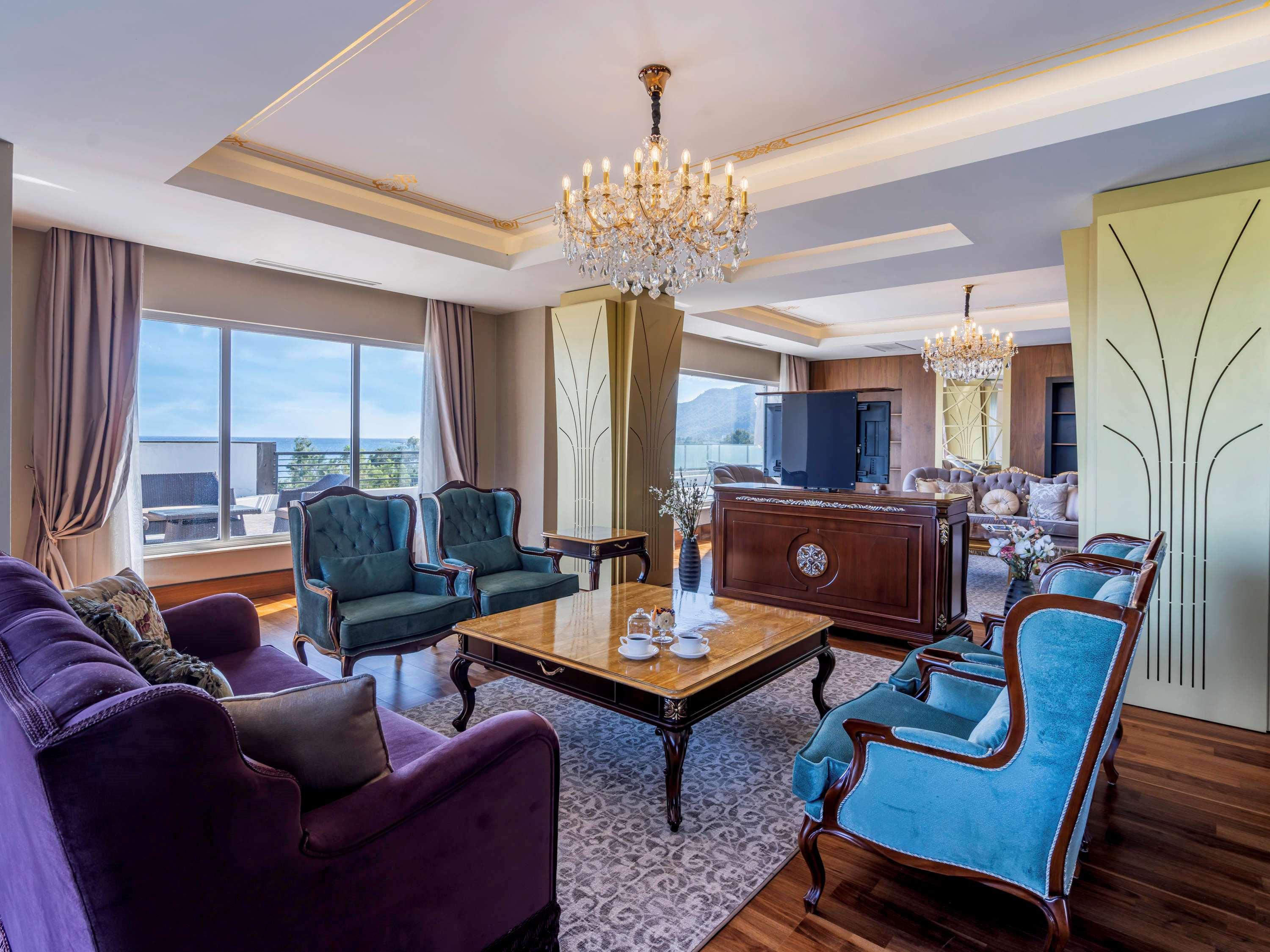 Double Classic Mountain View