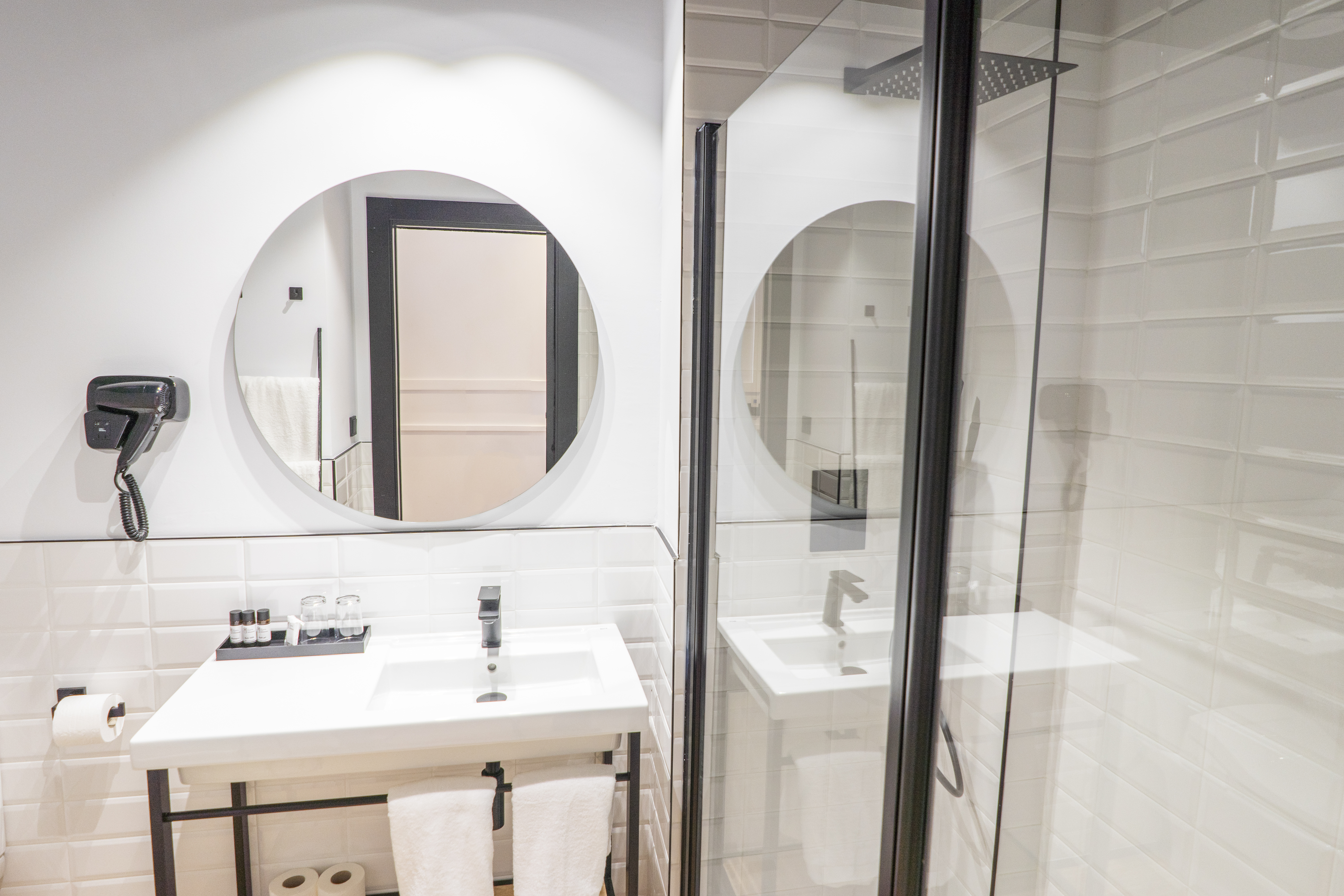 Double or Twin Standard