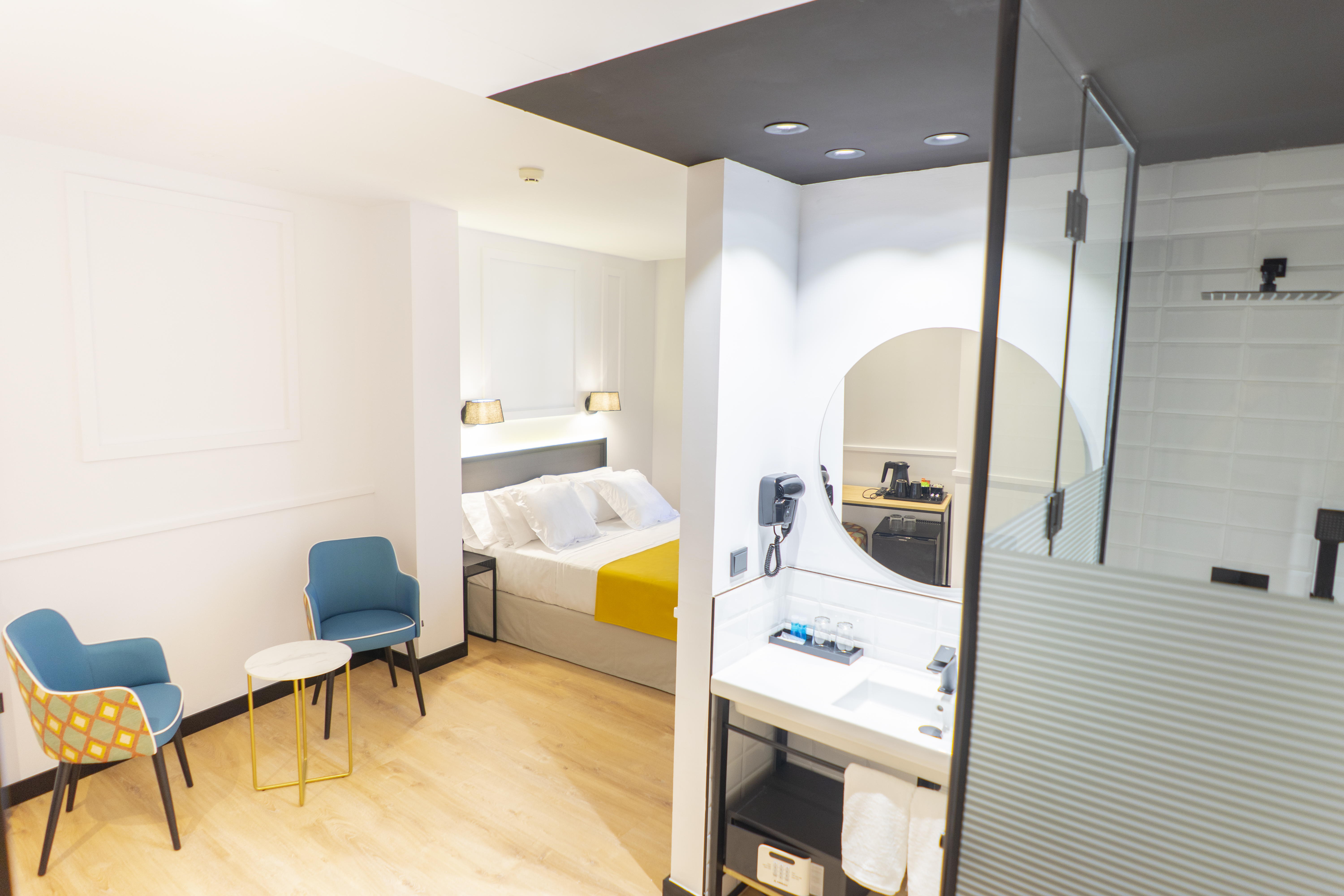 Double or Twin Standard