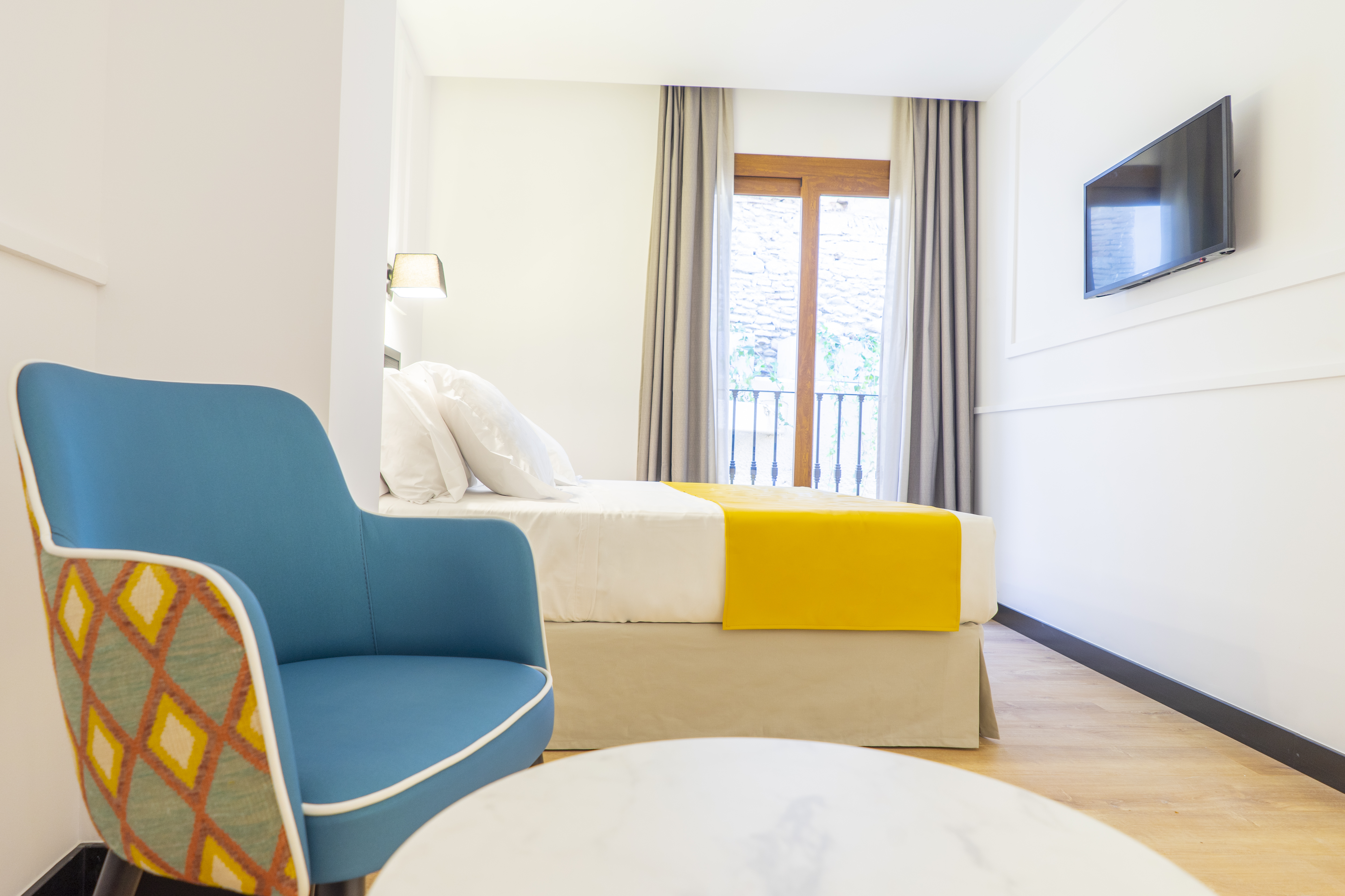 Double or Twin Standard