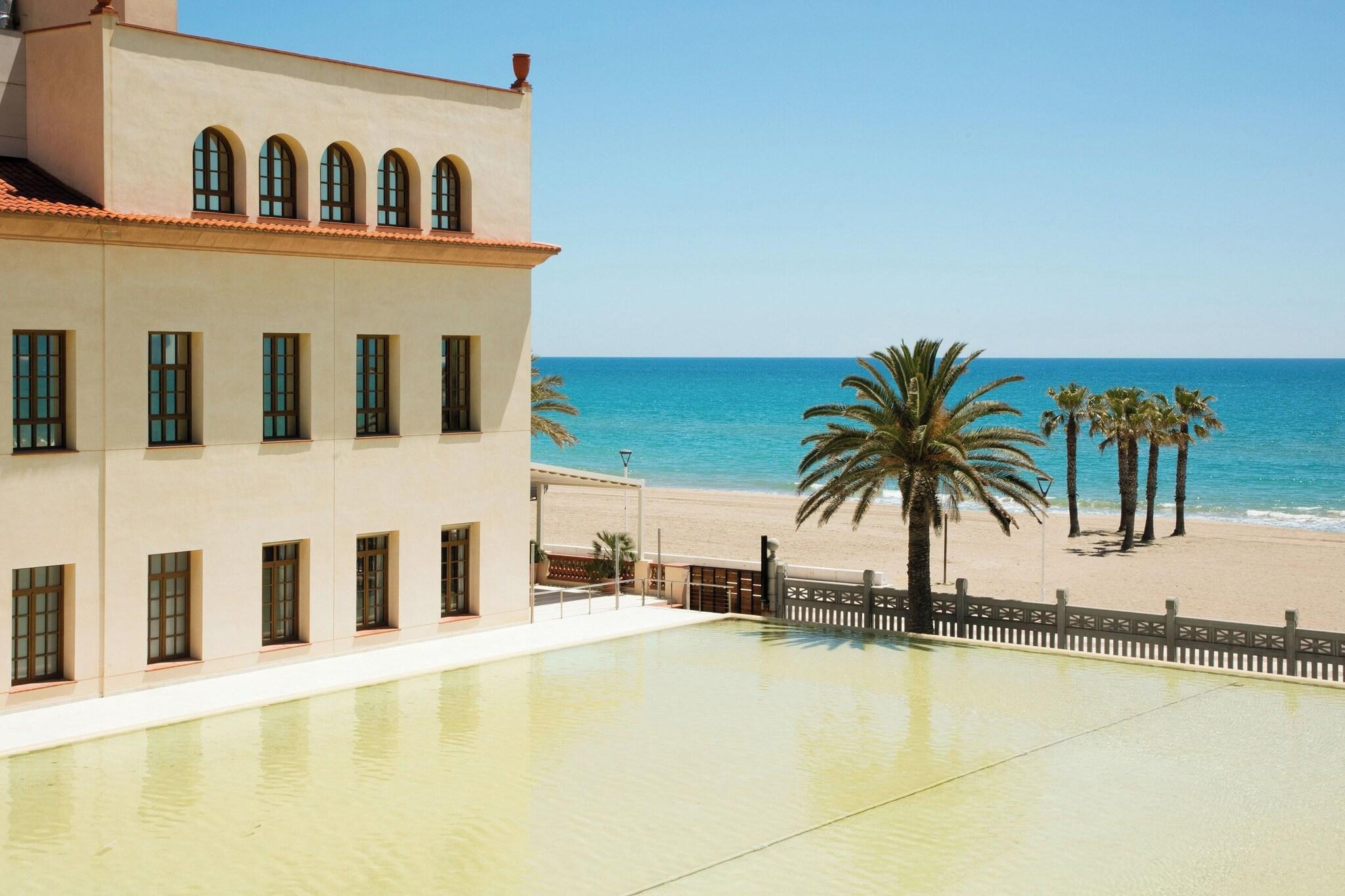 Twin Superior with Views