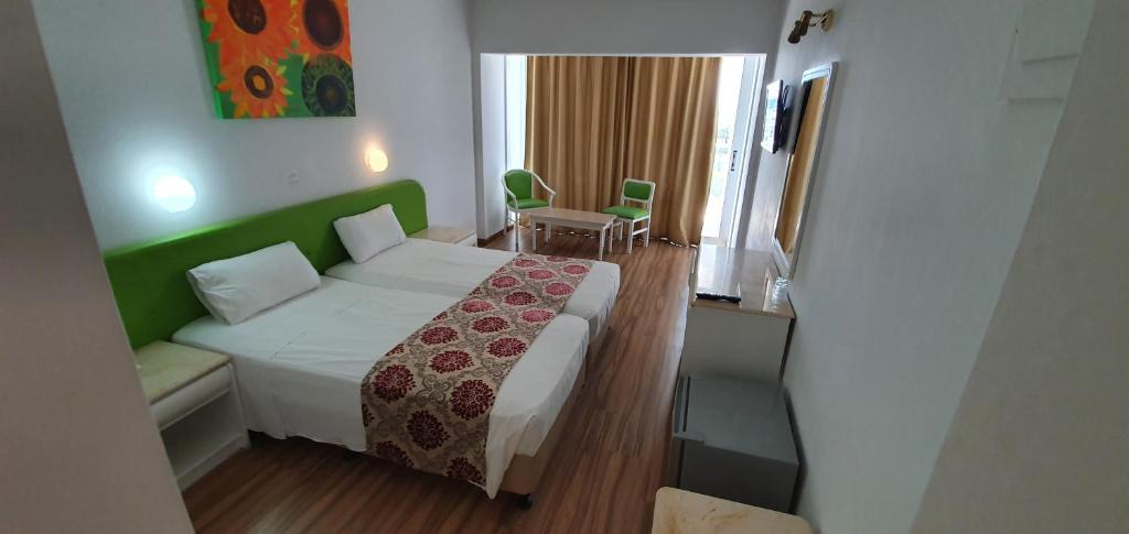 Double or Twin Sea View