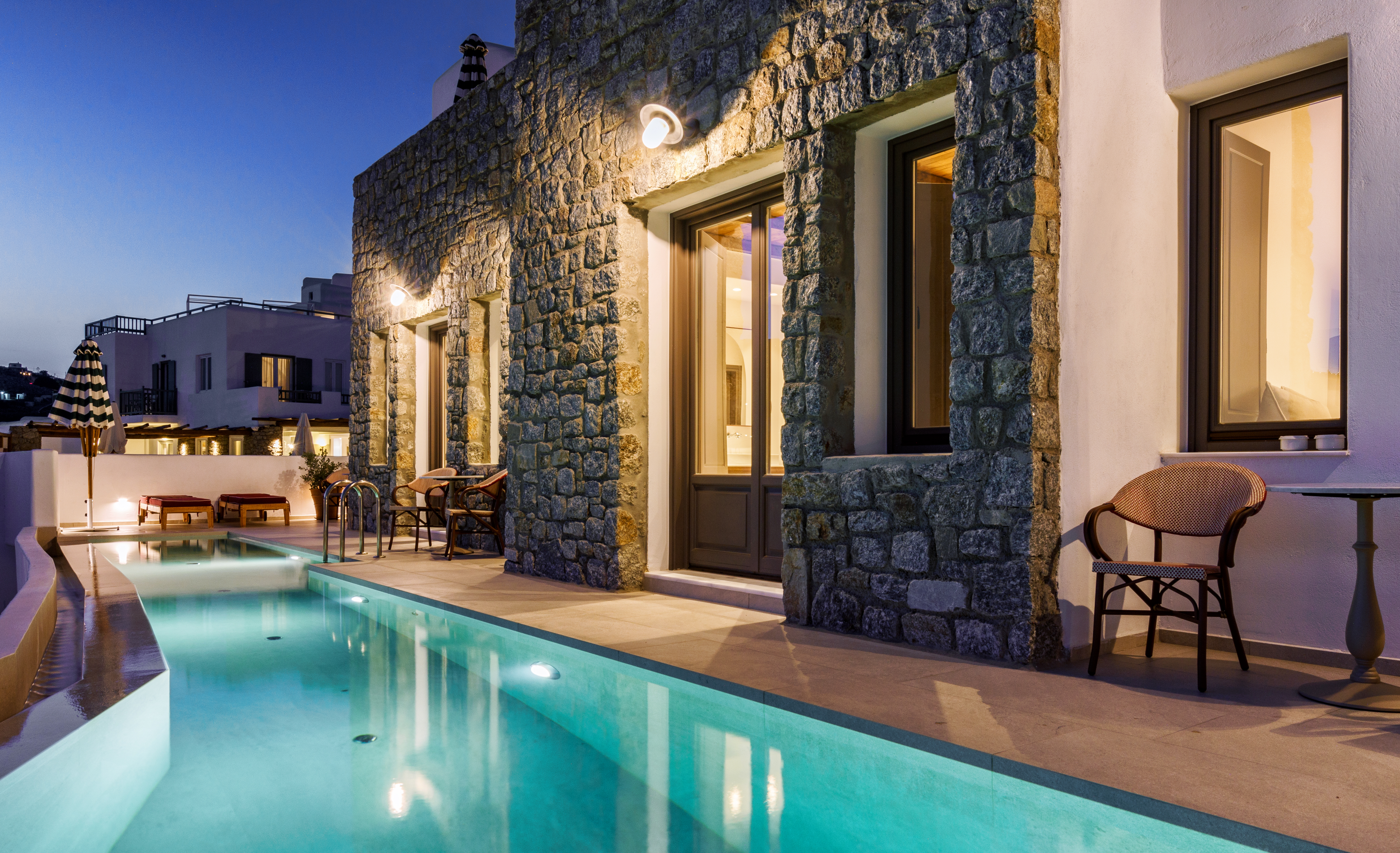 Junior Suite Pool View One Bedroom