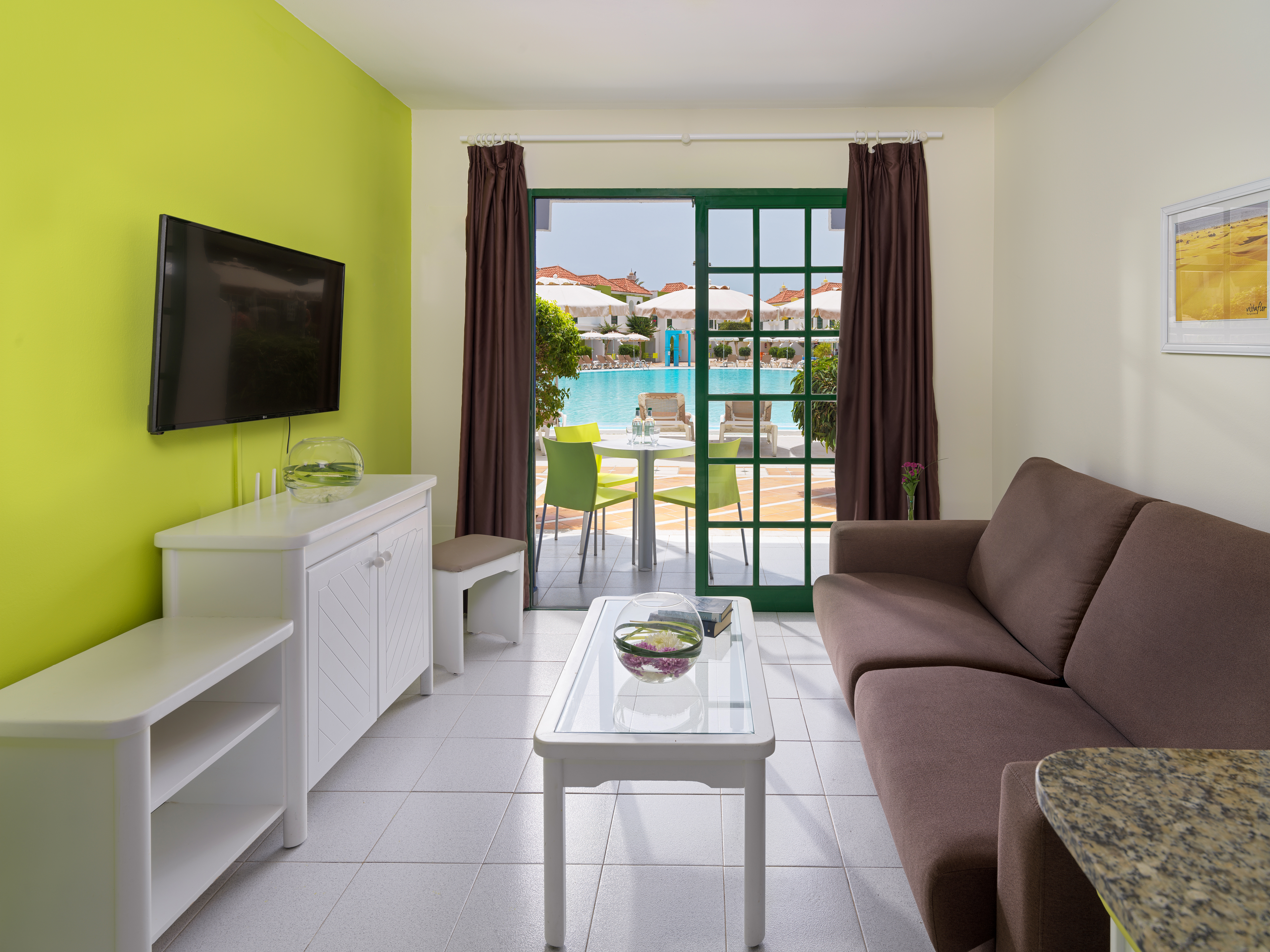 Bungalow Pool View One Bedroom