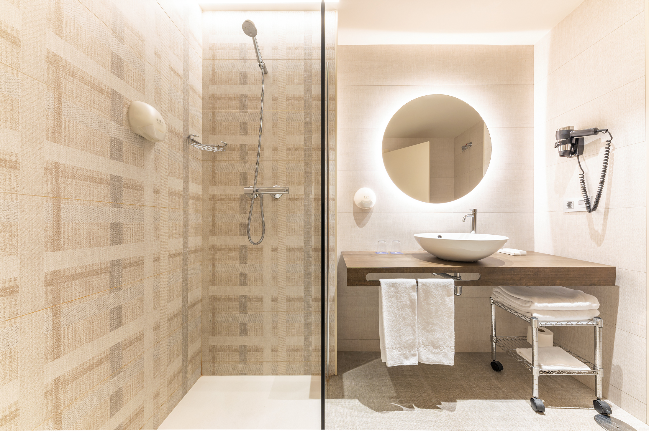 Double Single Economy