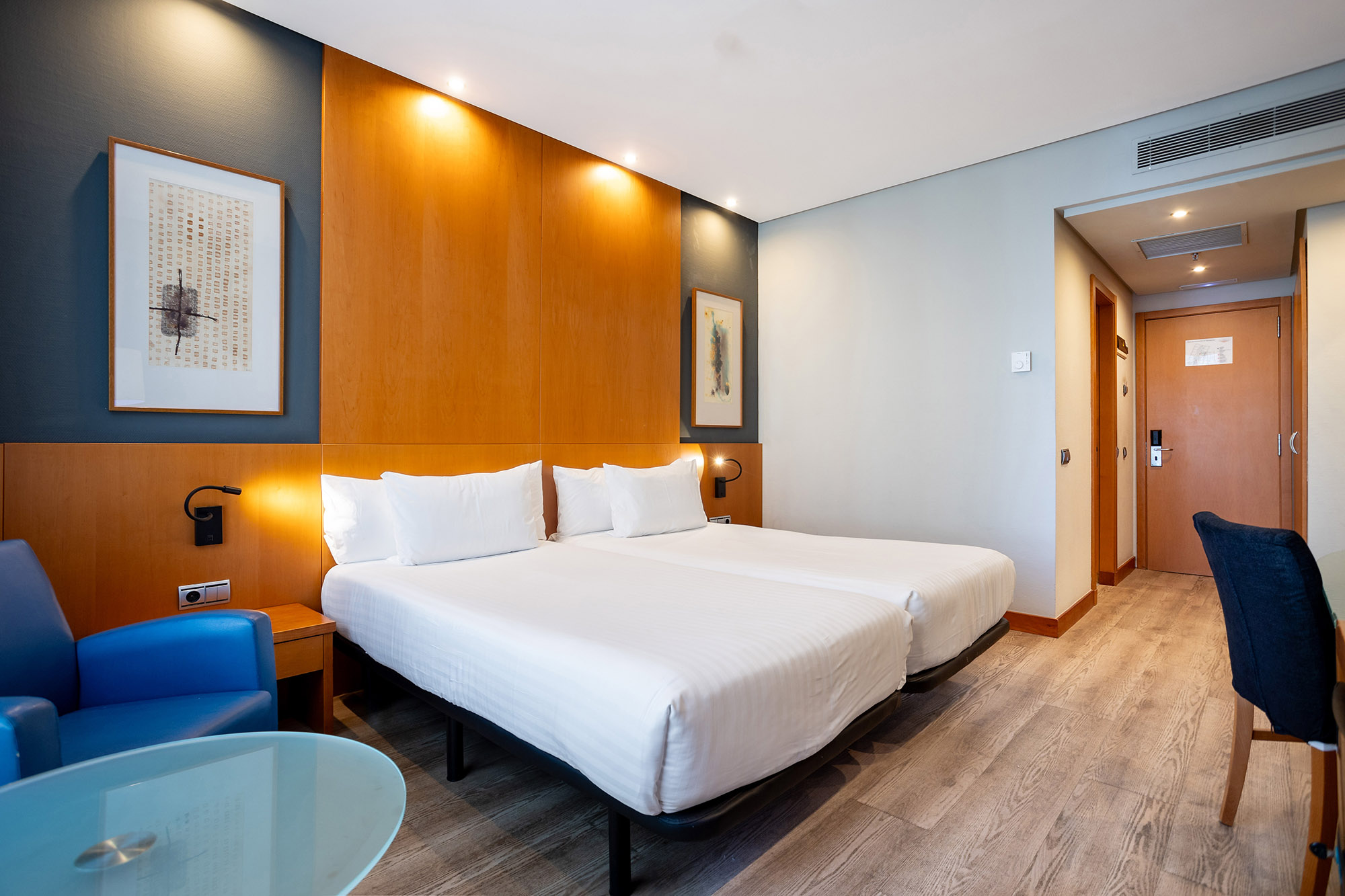 Double or Twin Deluxe