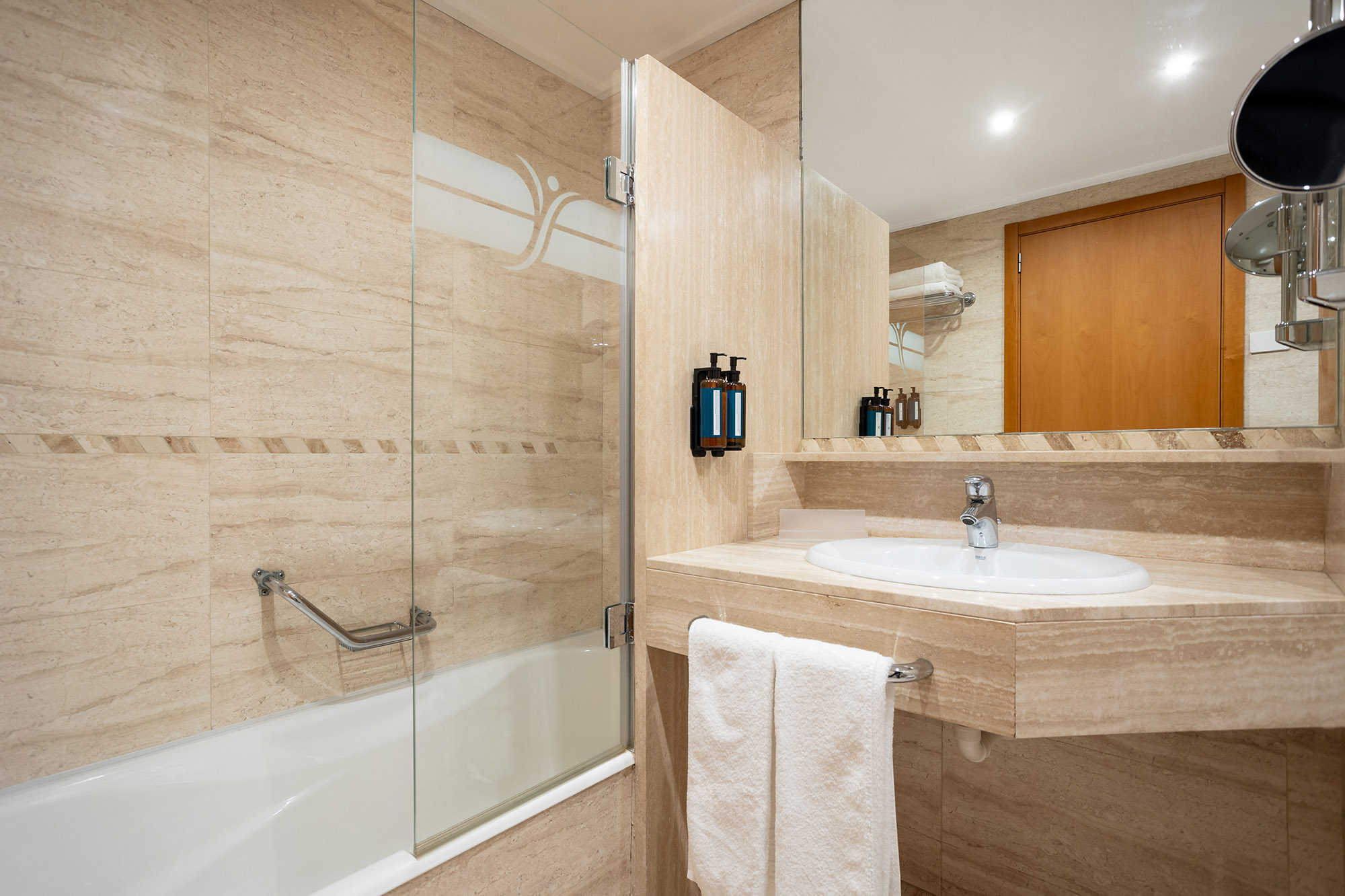 Double or Twin Superior