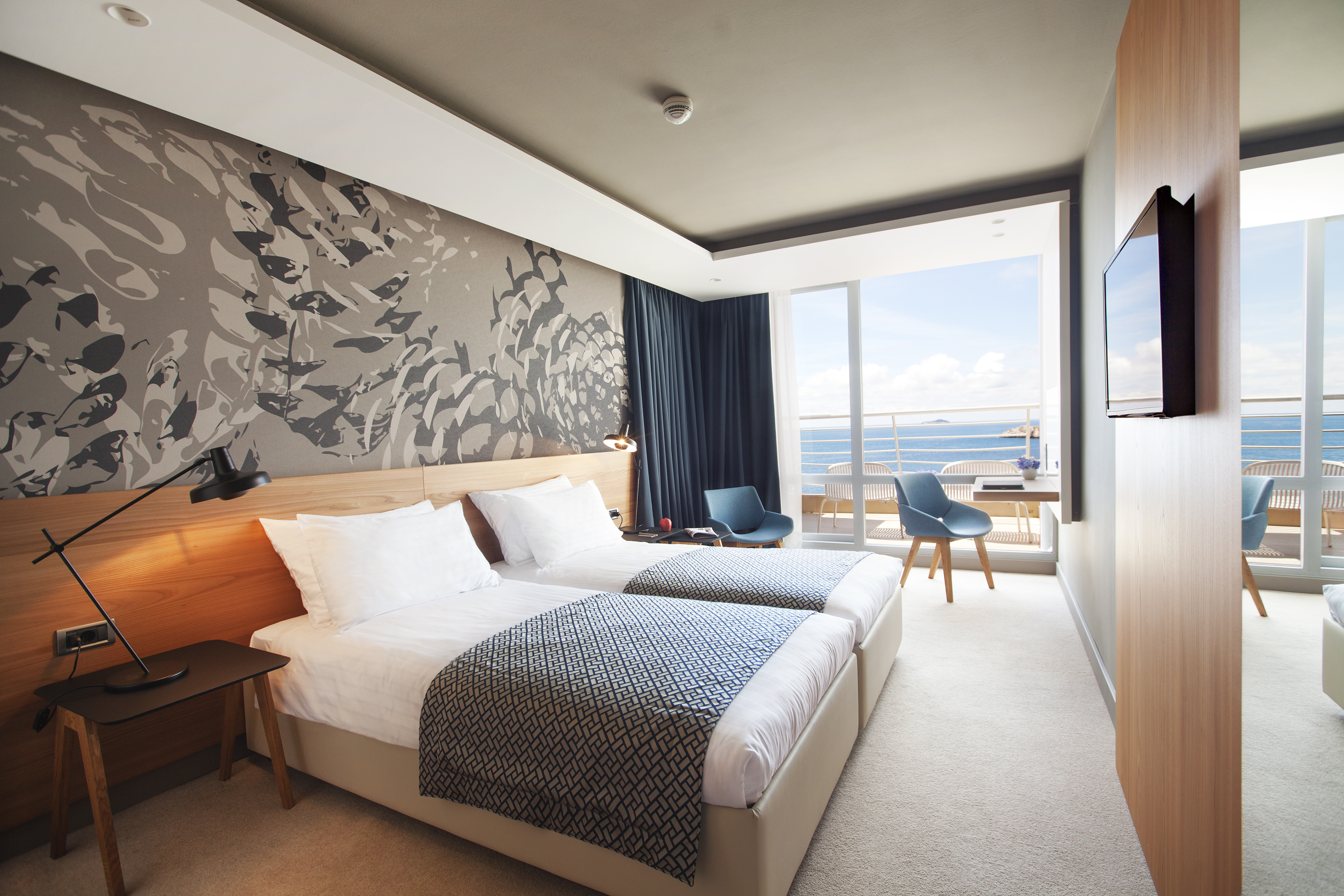 Double Superior Sea View