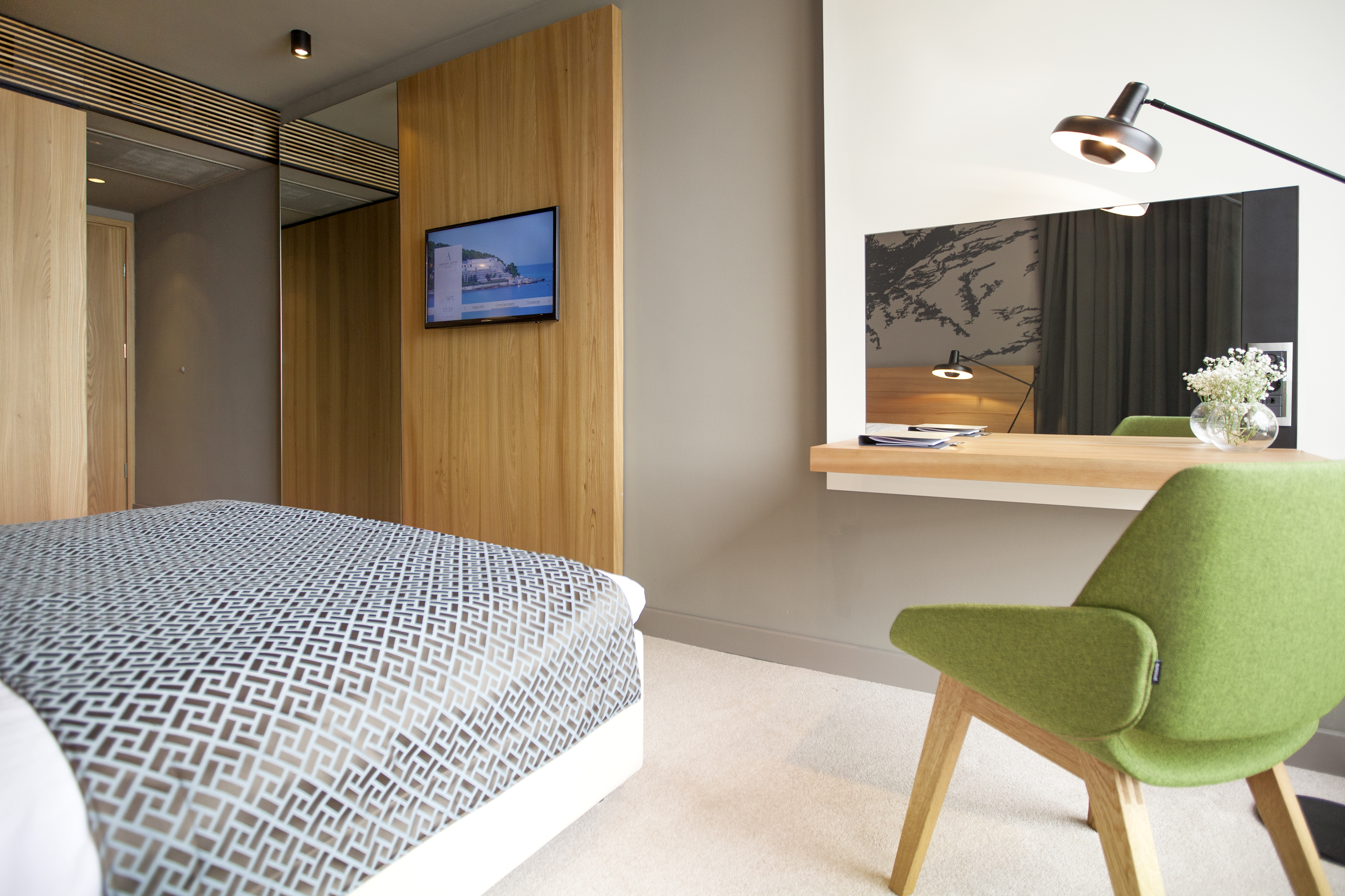 Single Superior Sea View