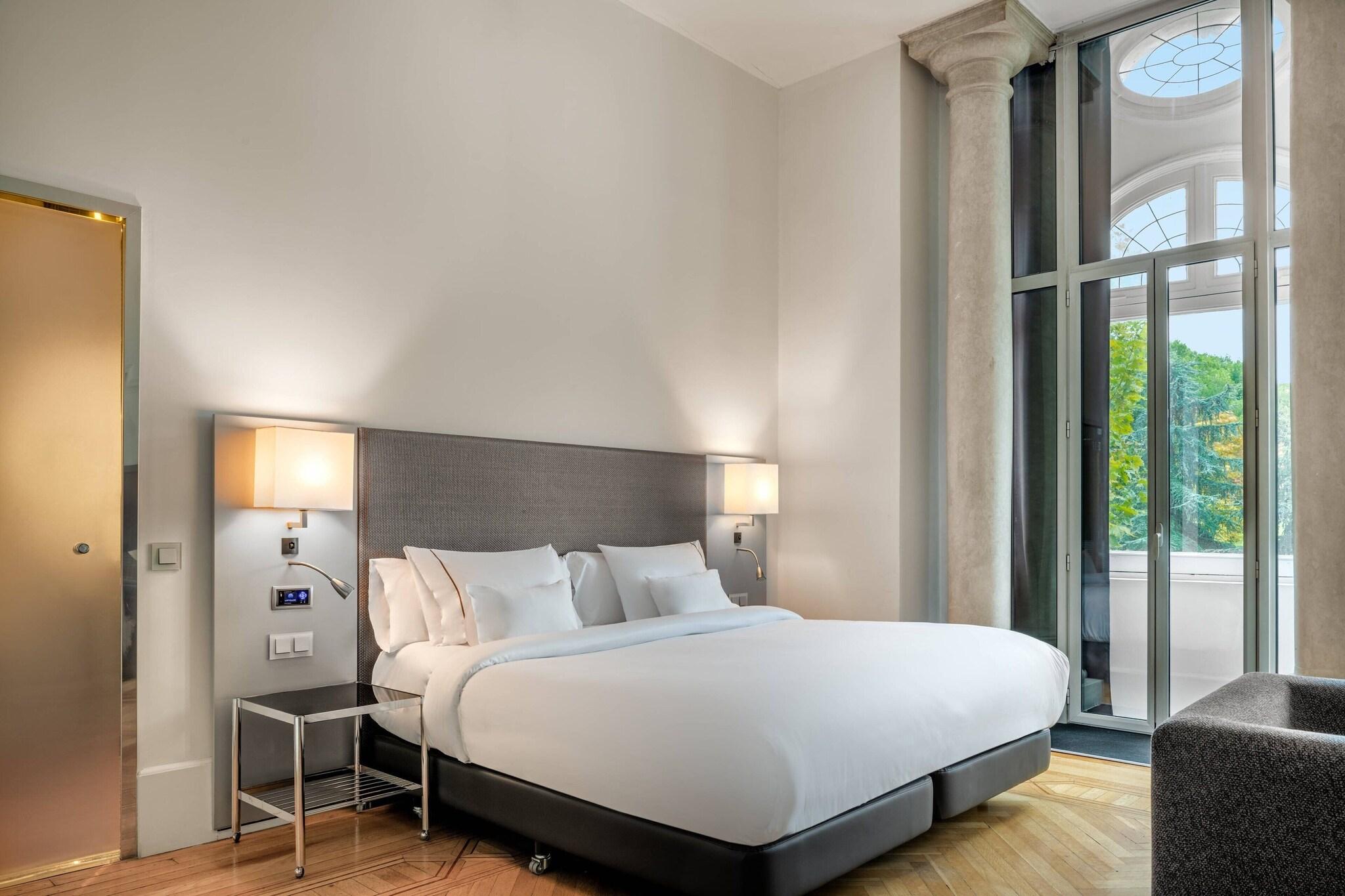 Junior Suite King Bed Non Smoking