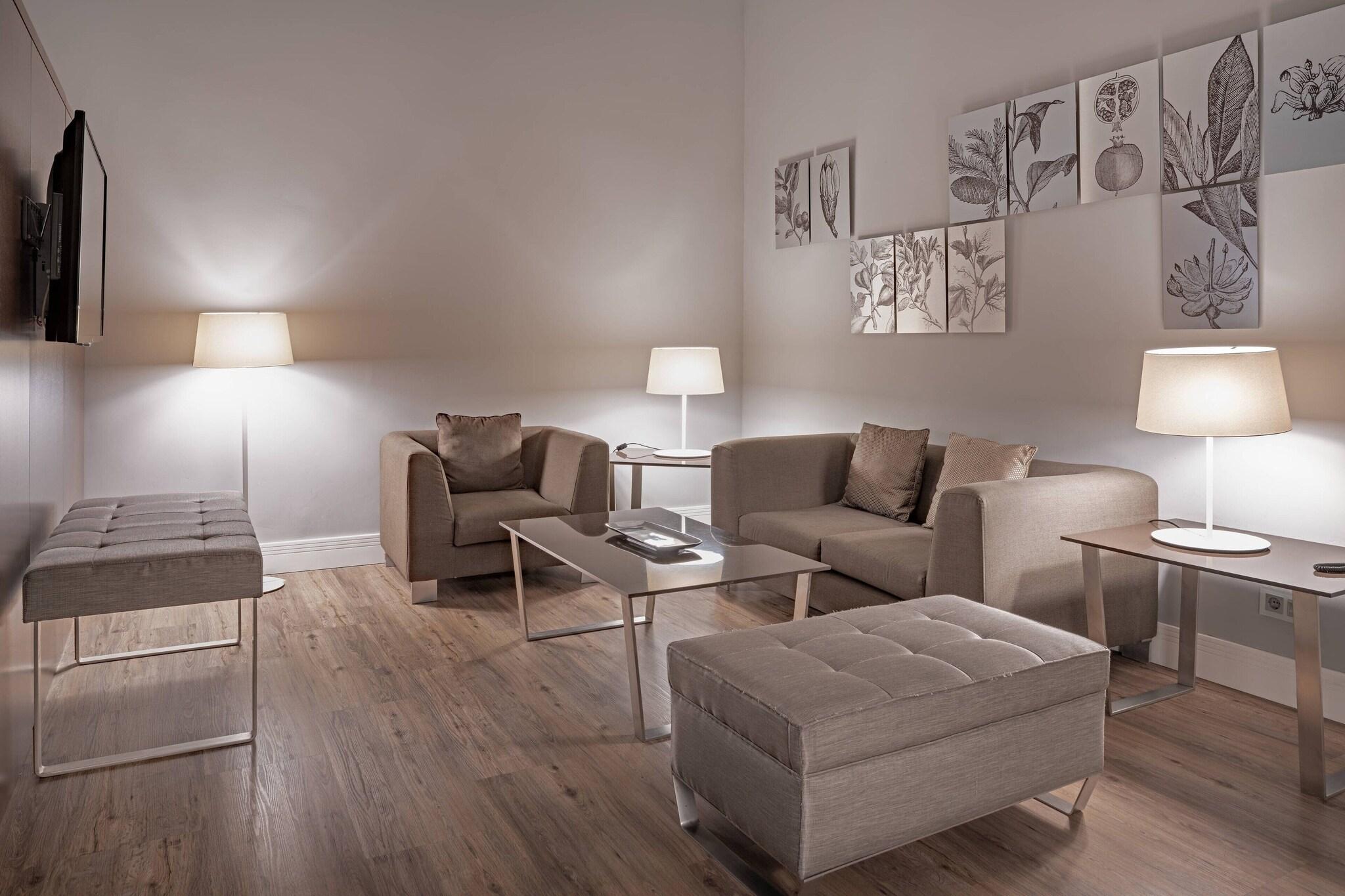 Junior Suite King Bed Non Smoking