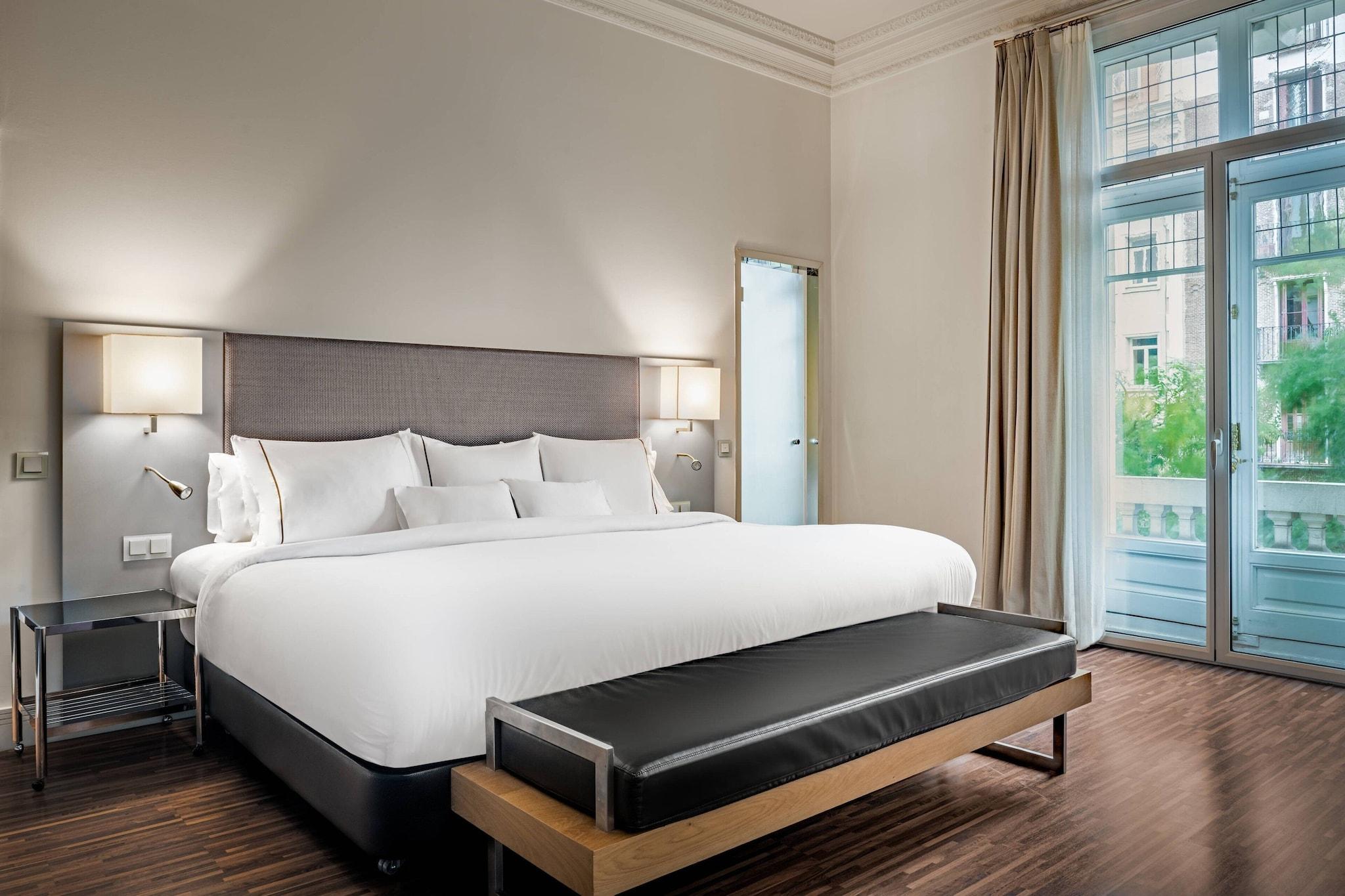 Junior Suite King Bed Non Smoking