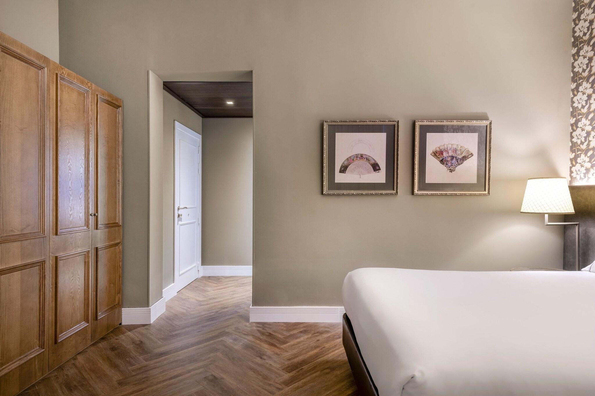 Double Premium Queen Bed