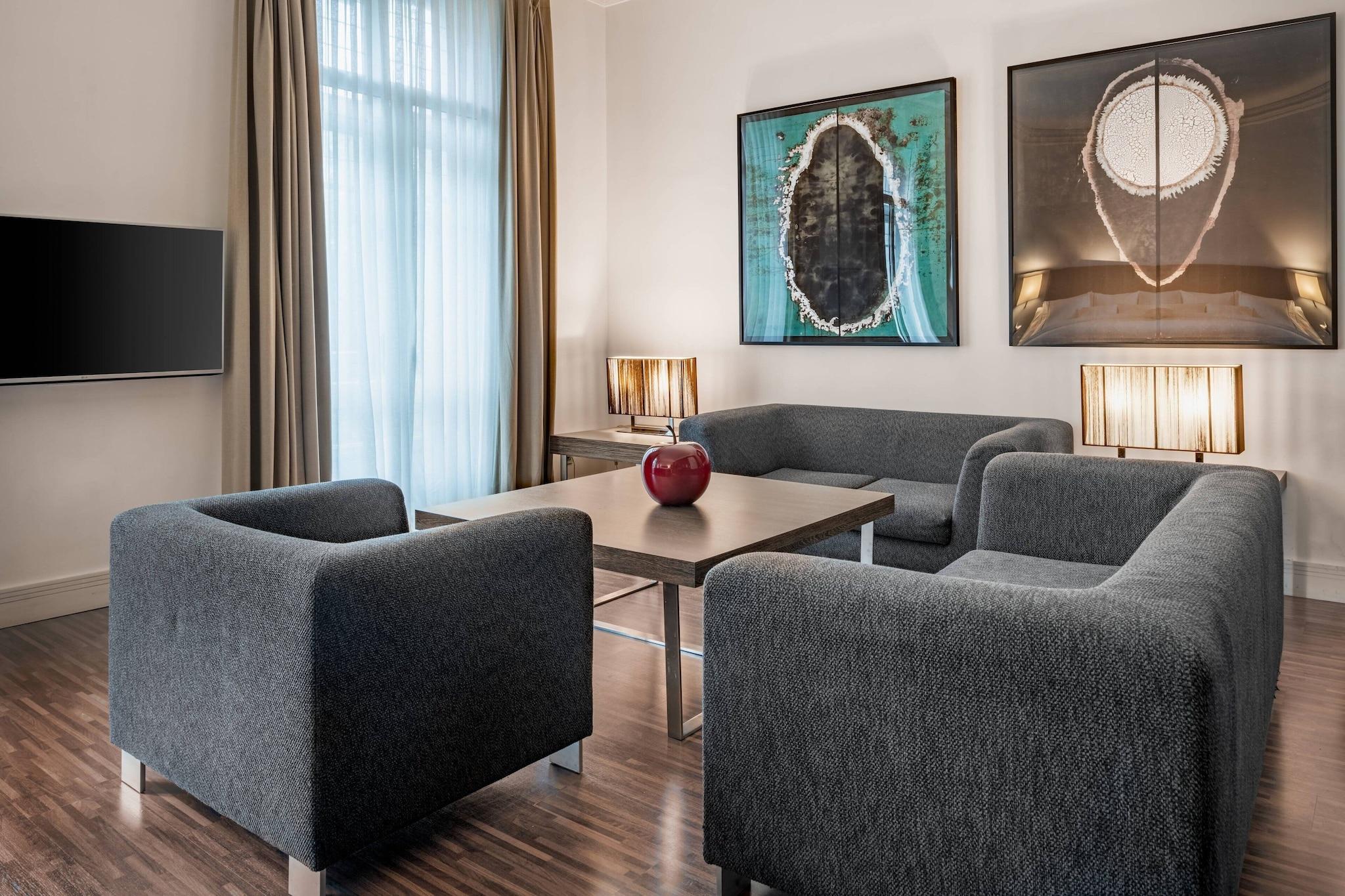 Junior Suite King Bed Non Smoking