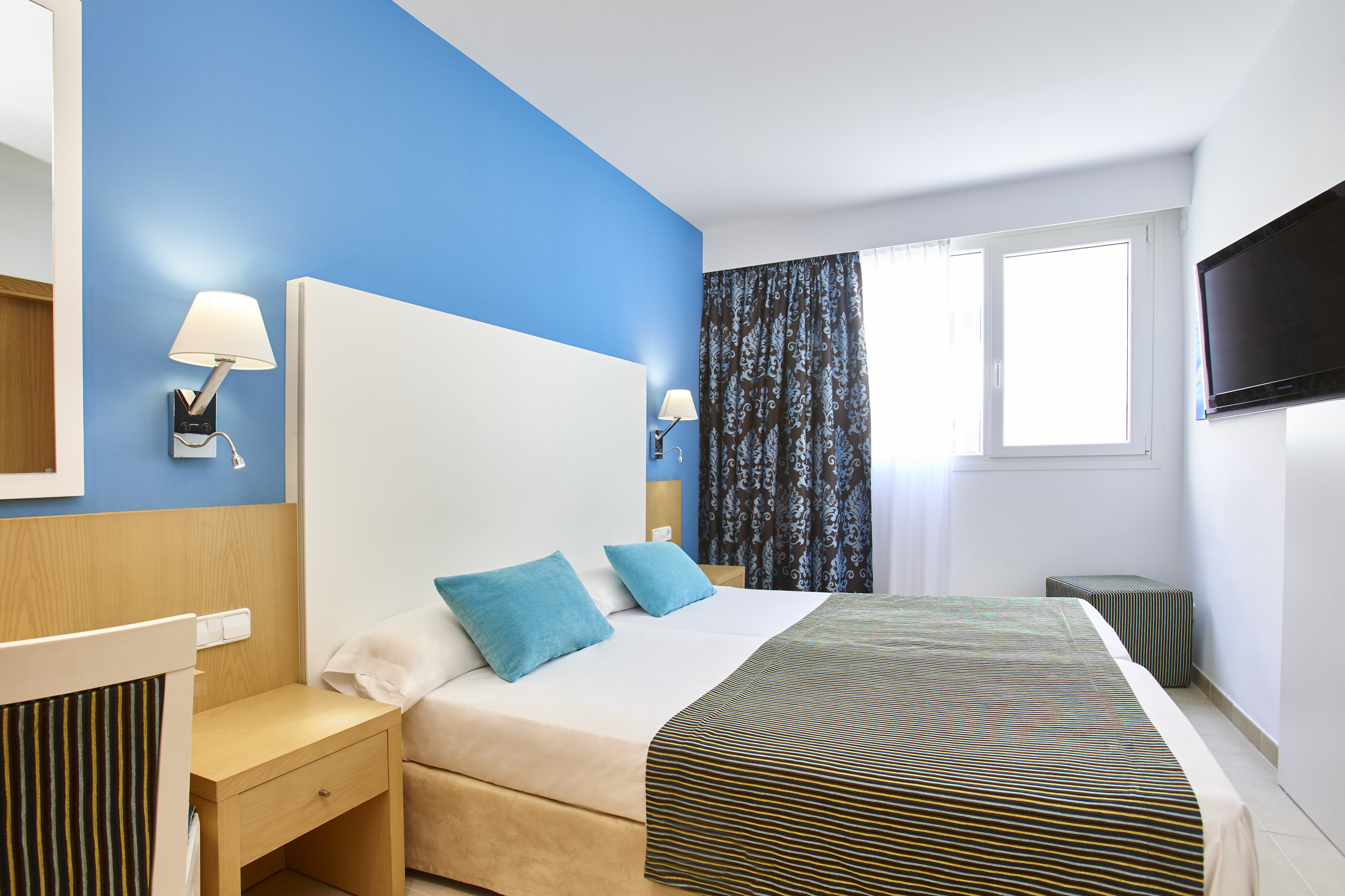 Double or Twin Economy