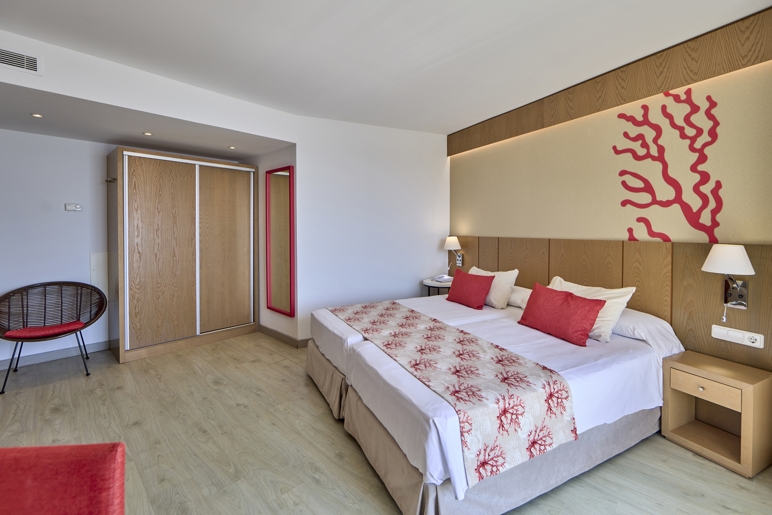 Double or Twin Superior Sea View