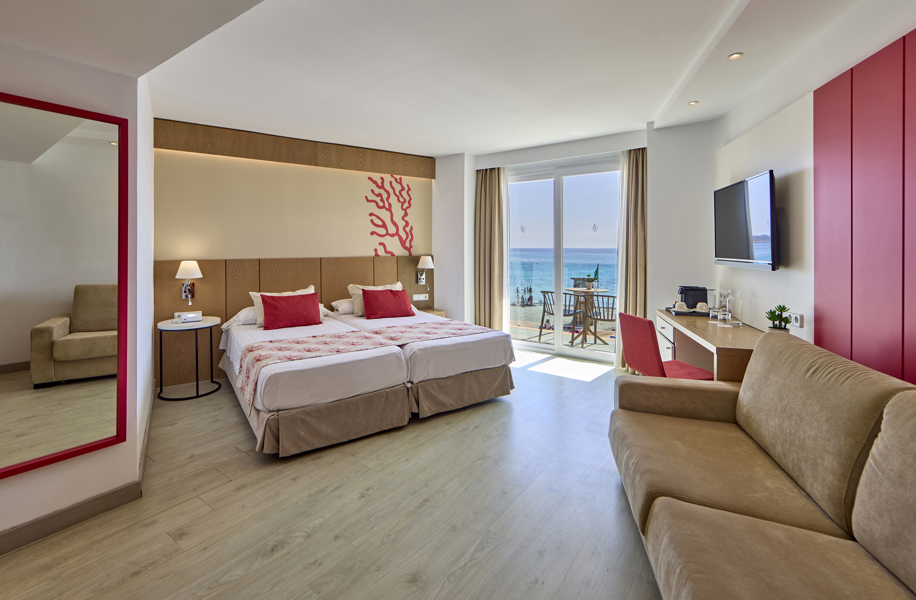 Double or Twin Superior Sea View