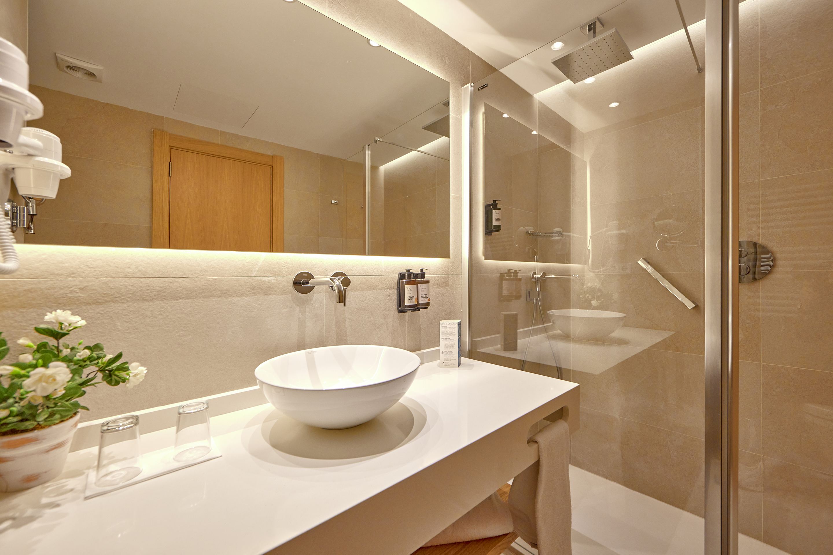 Double Superior Sea View