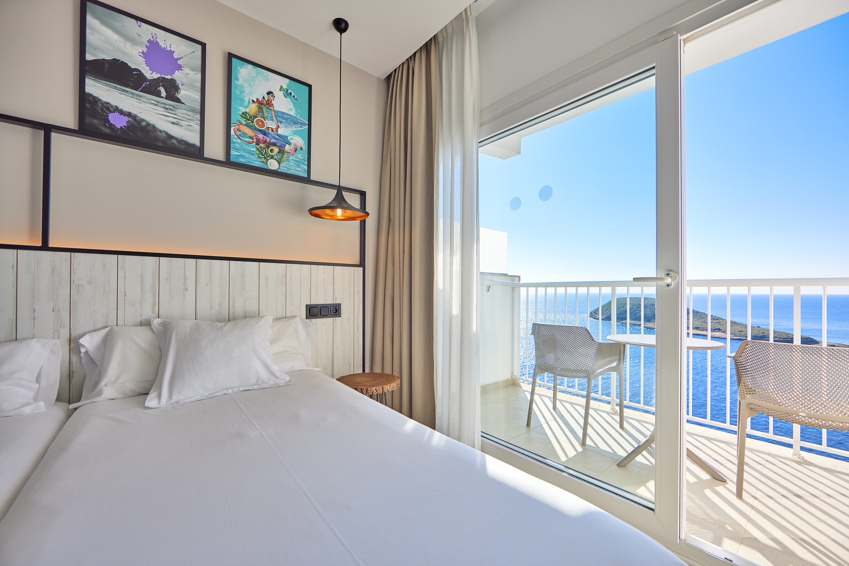 Double Superior Sea View