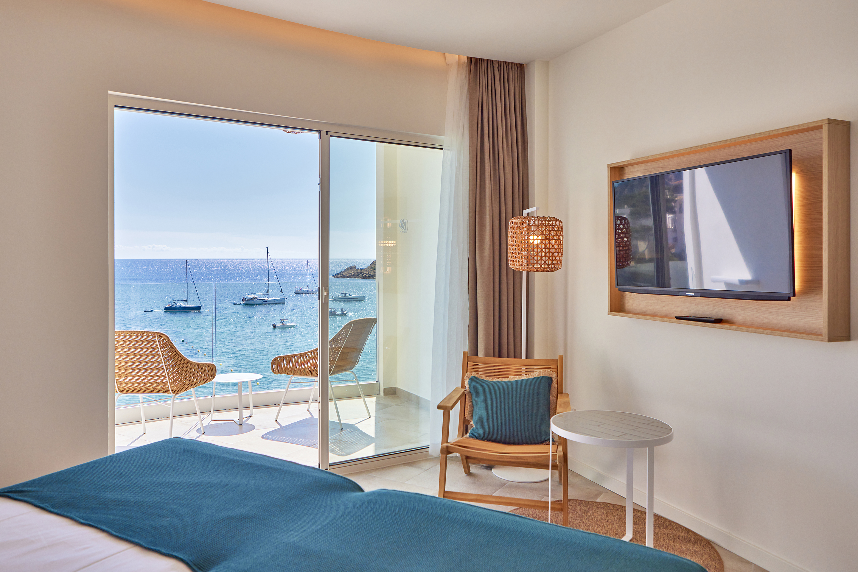 Double Single Sea View